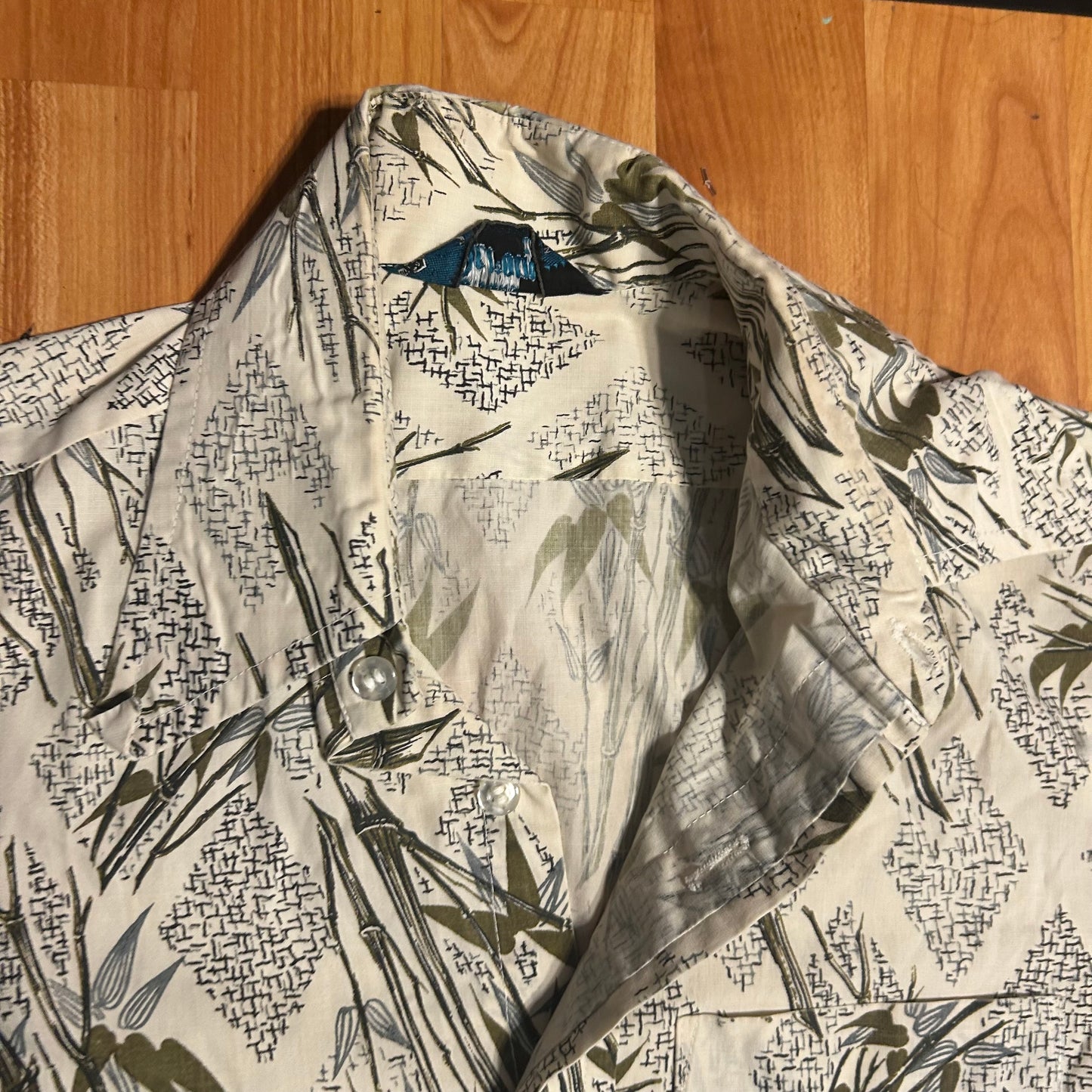 60's Heroman Cotton Tropical Pattern White Black Short Sleeve Button Up Down Collared Shirt - Small - 19” x 27”