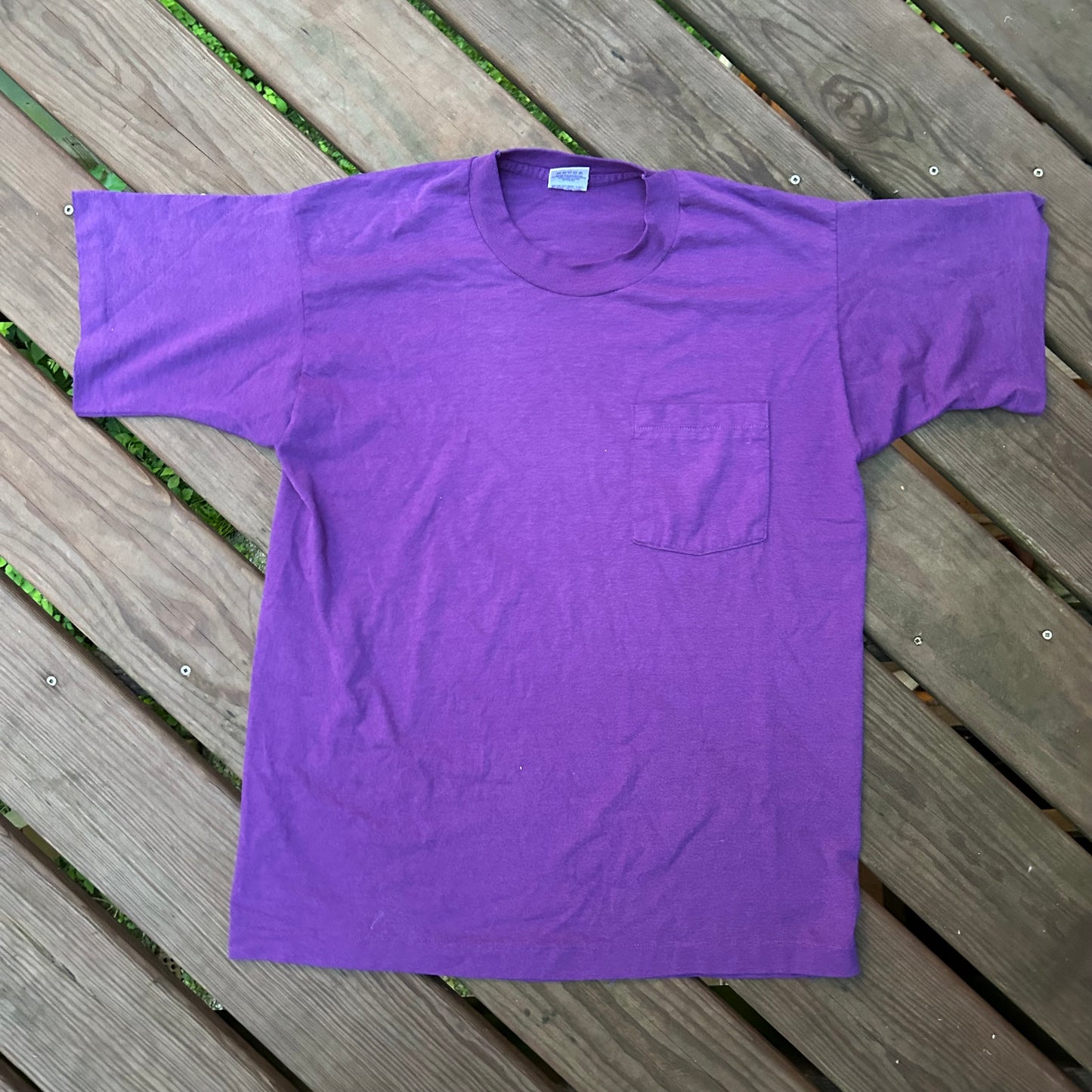 90’s BVD Blank Purple Pocket Tshirt - Medium - 20” x 27”