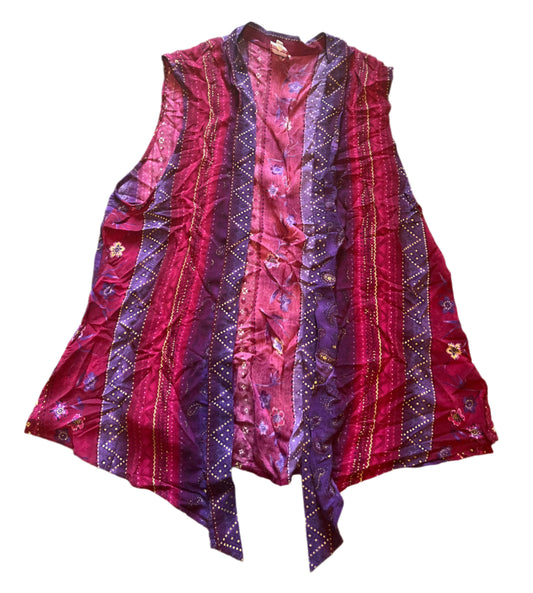 Red Rock Reflections Patterned Vest - Large - 23.5" x 28.5"