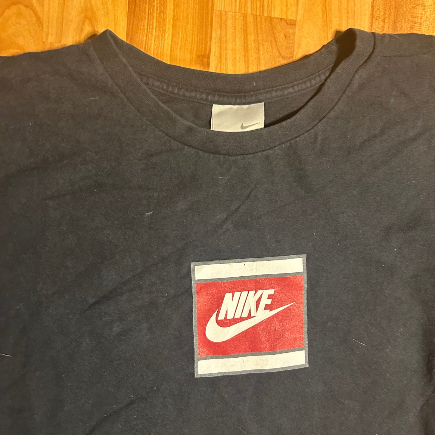 00's Grey Tag Nike Red Logo Black Tshirt - XLarge - 25” x 30”