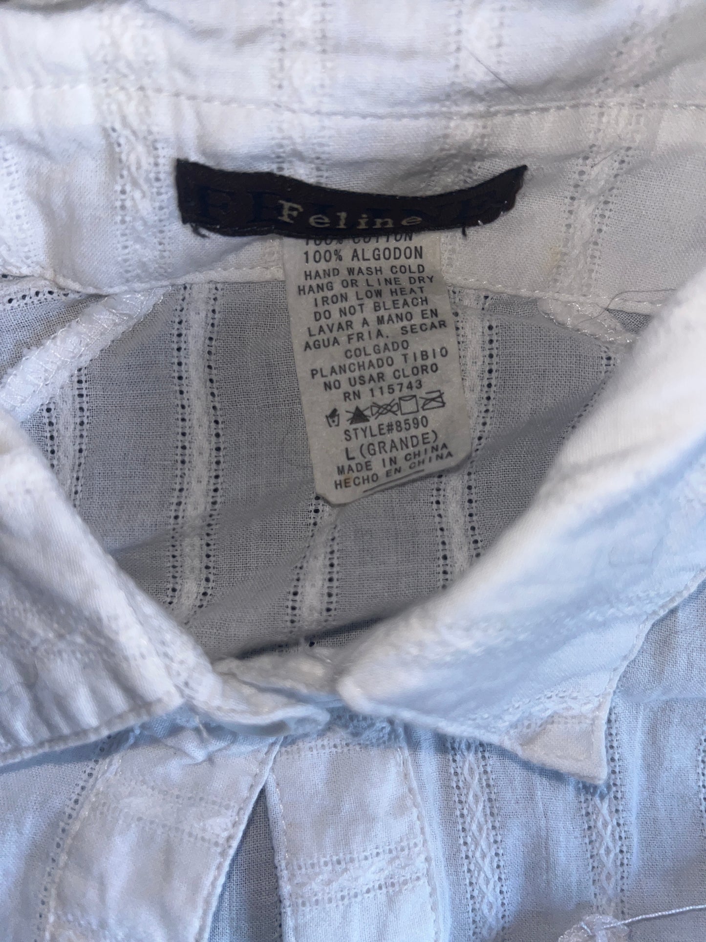 Feline Cotton Button Up Shirt - 15" x 25"