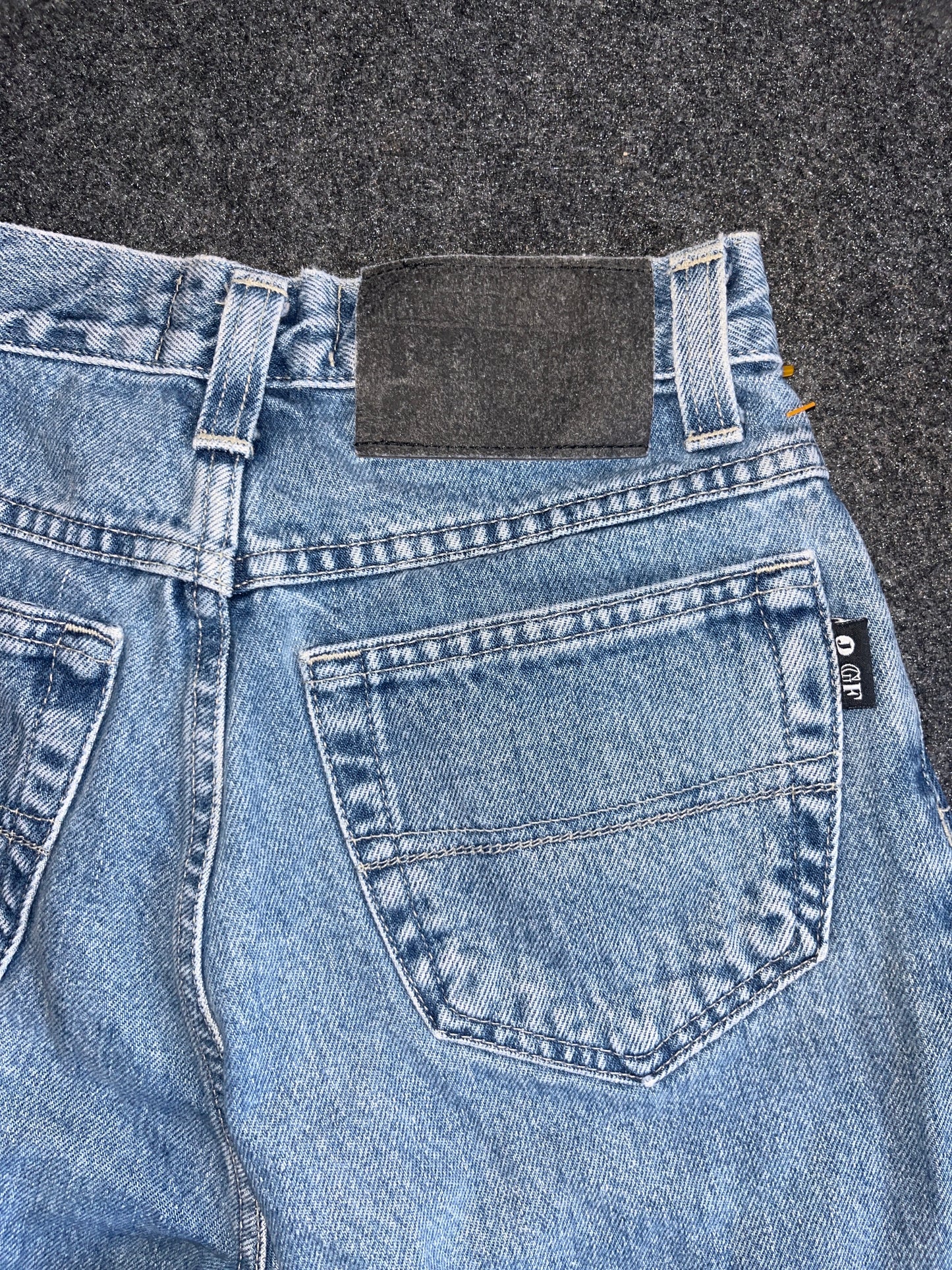 Gianfranco Ferre Blue Light Wash Skinny Mom Jeans Pants - 26" - 30"