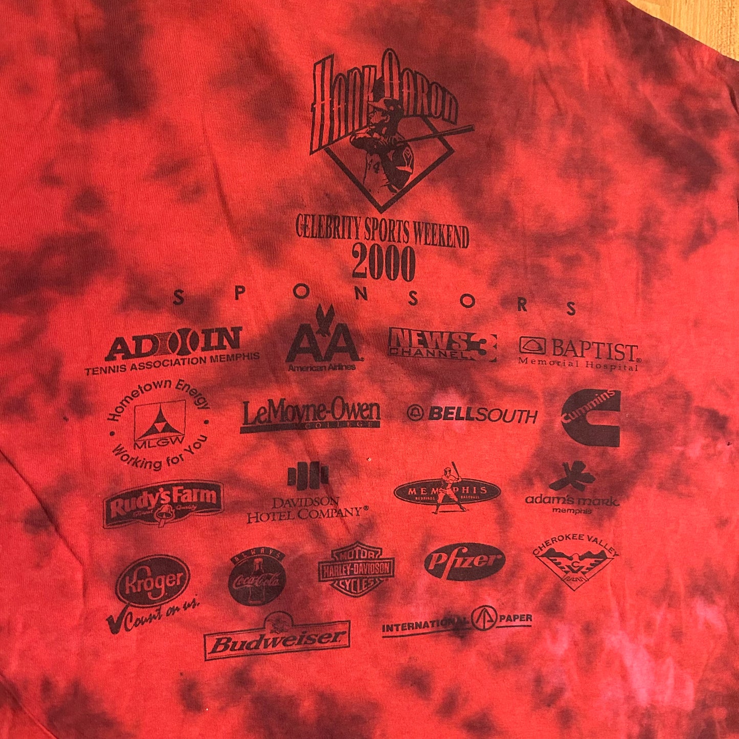 00's Nike Red Tie Dye Distressed Made in USA Hank Aaron 2000 Celebrity Sports Weekend Tshirt - Large - 23” x 28.5”