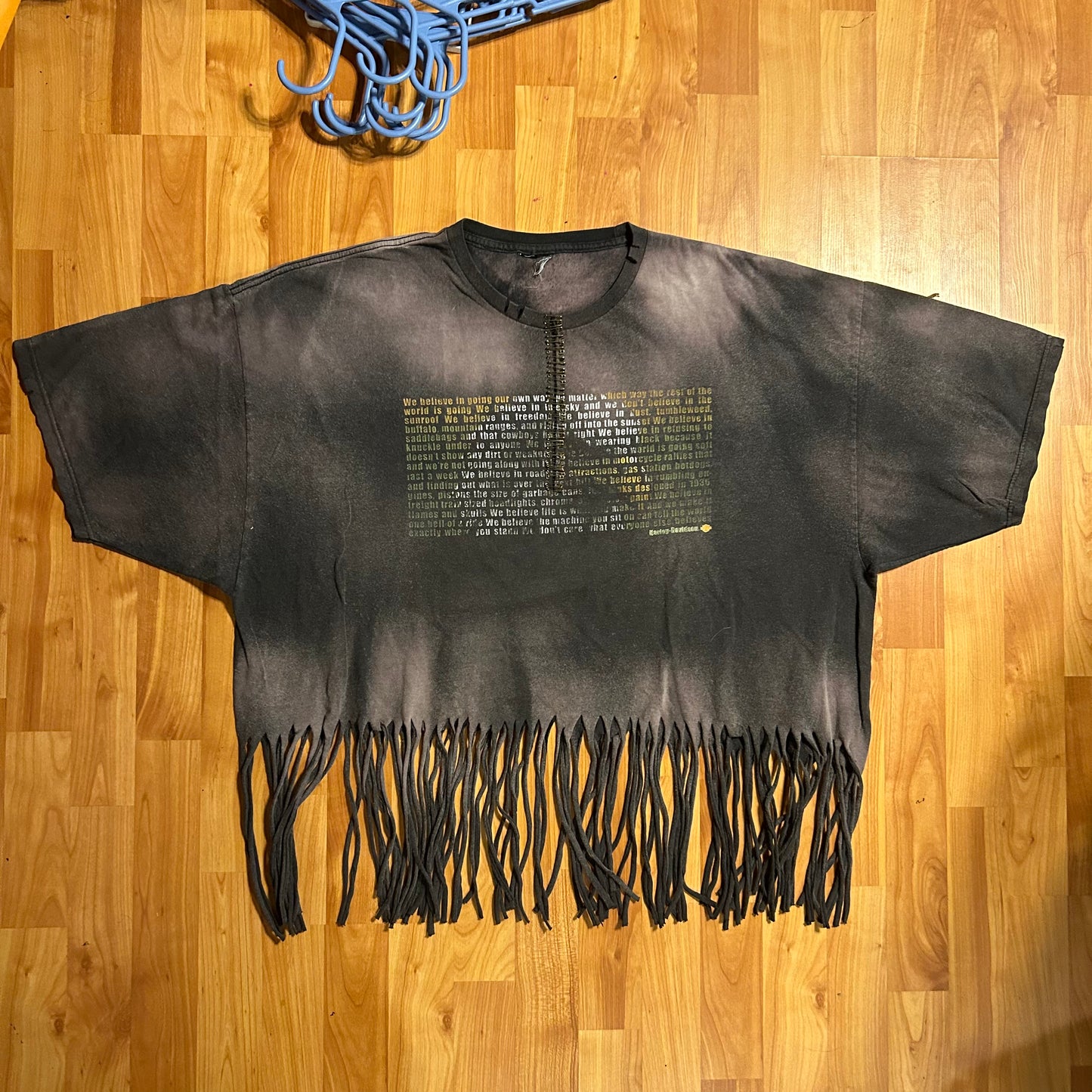 Harley Davidson Motorcycles Magic City North Dakota Cropped Boxy Tshirt - XLarge - 26” x 21”