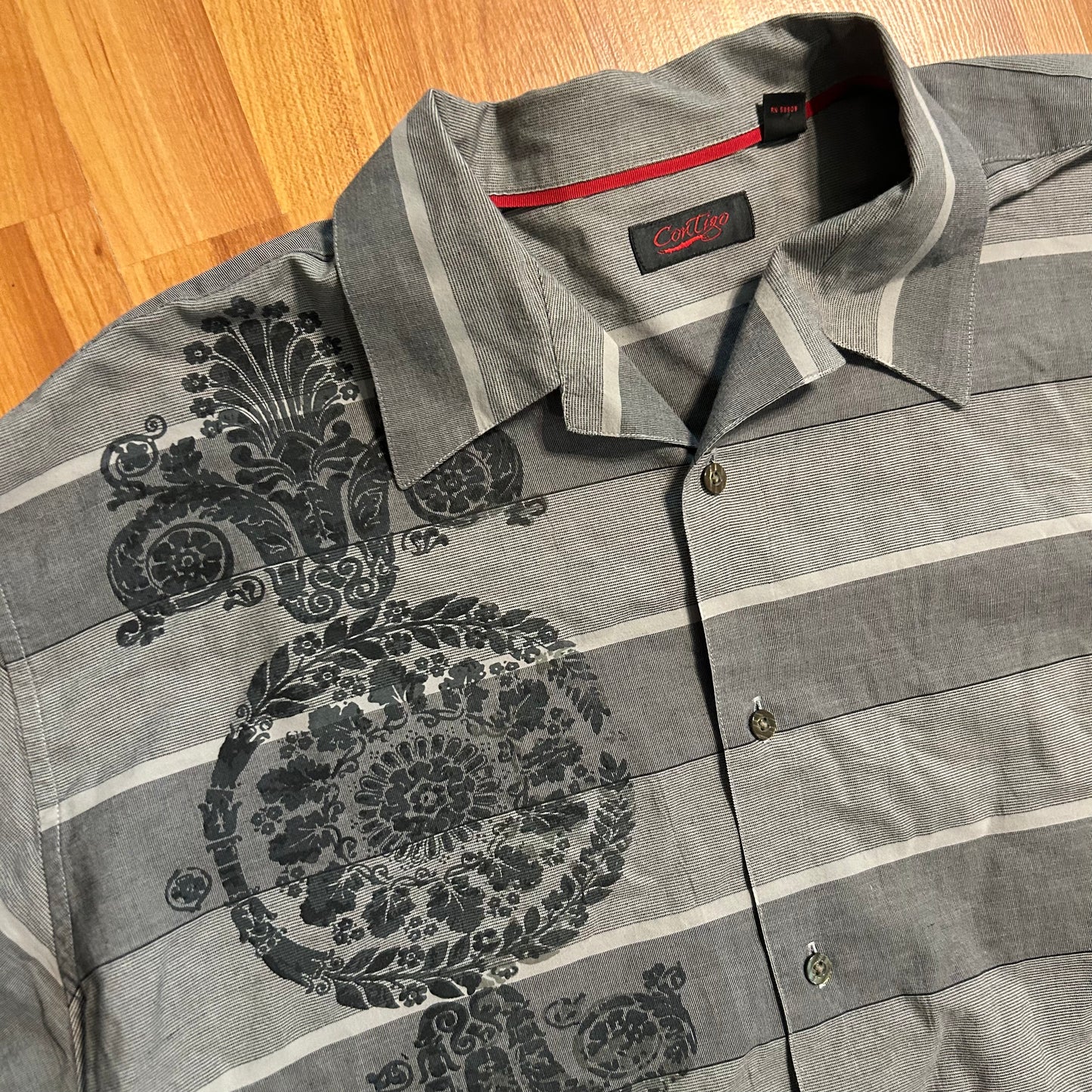 Contigo Y2K Grey Striped Cutoff Button Up Shirt - Boxy XLarge - 26" x 28"