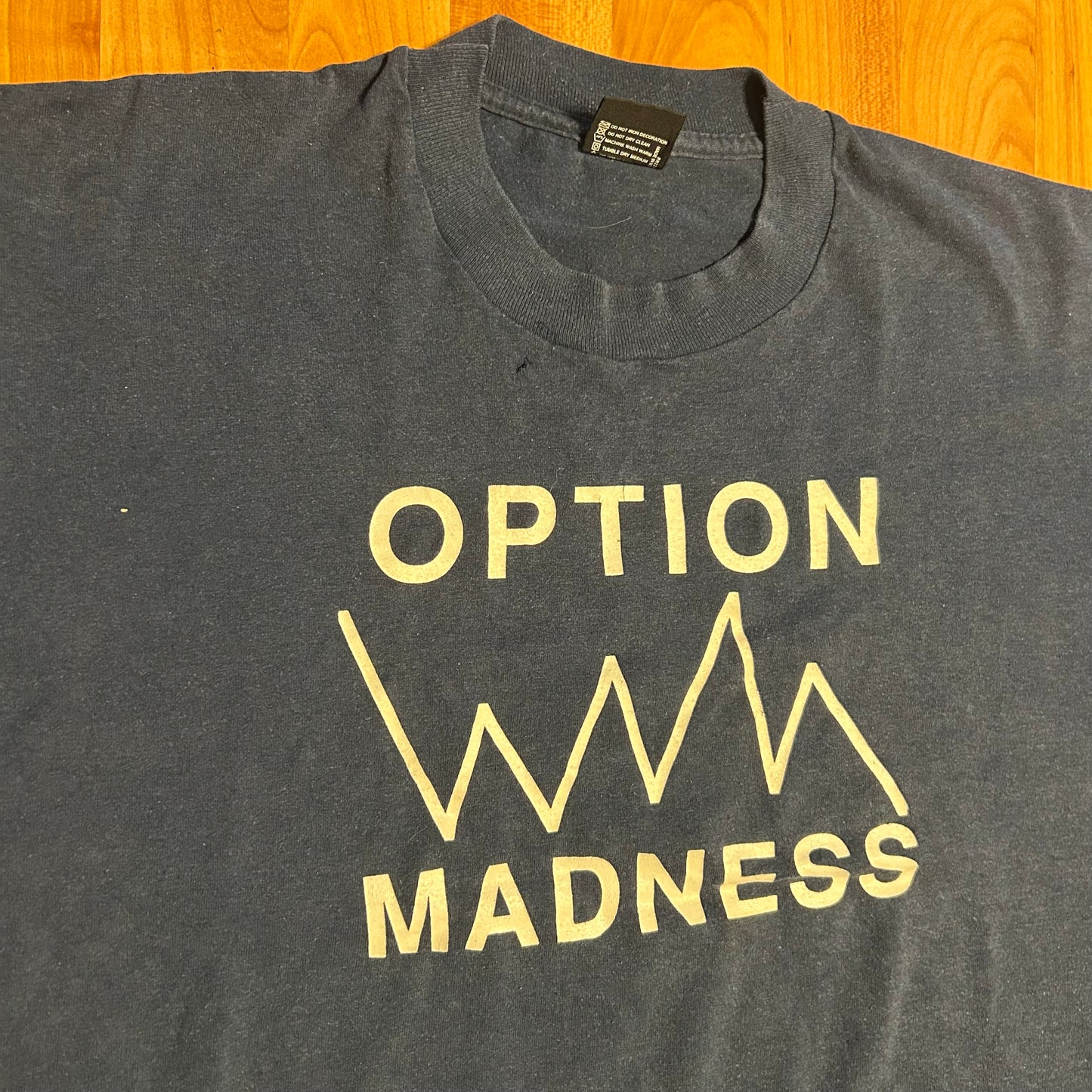 90's Screen Stars Option Madness Stock Trading Navy Blue Tshirt - Large - 23" x 25.5"