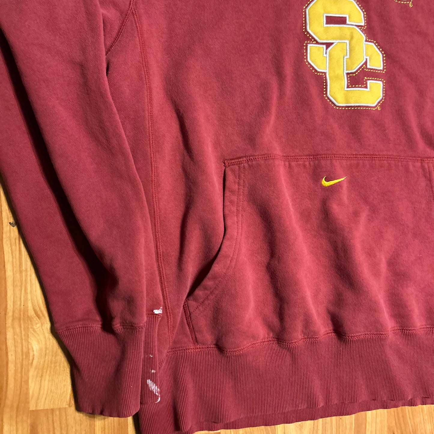 Nike USC Trojans Red Hoodie Sweatshirt - XLarge - 25" x 28"