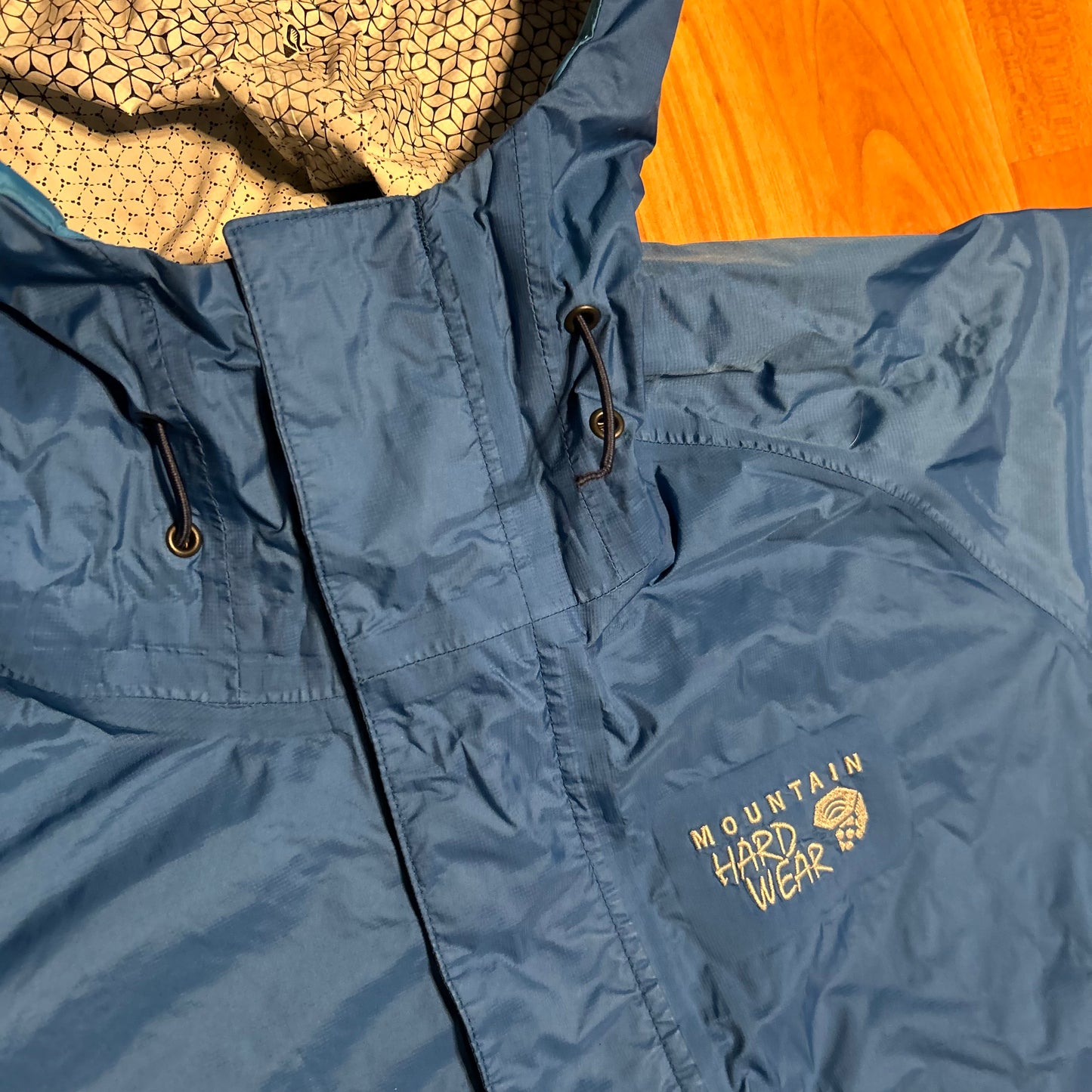 Mountain Hard Wear Blue Zip Up Windbreaker Jacket Coat - XLarge - 24" x 28.5"