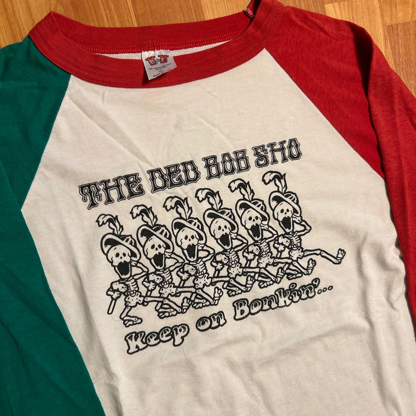 80's B&E Ded Bob Show Keep on Bonkin Red Green Raglan Shirt - Medium - 20" x 25.5"