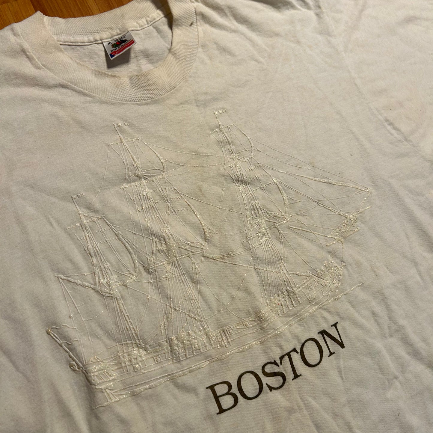 90's FOTL Boston Boating White Tshirt - Large - 22" x 30"