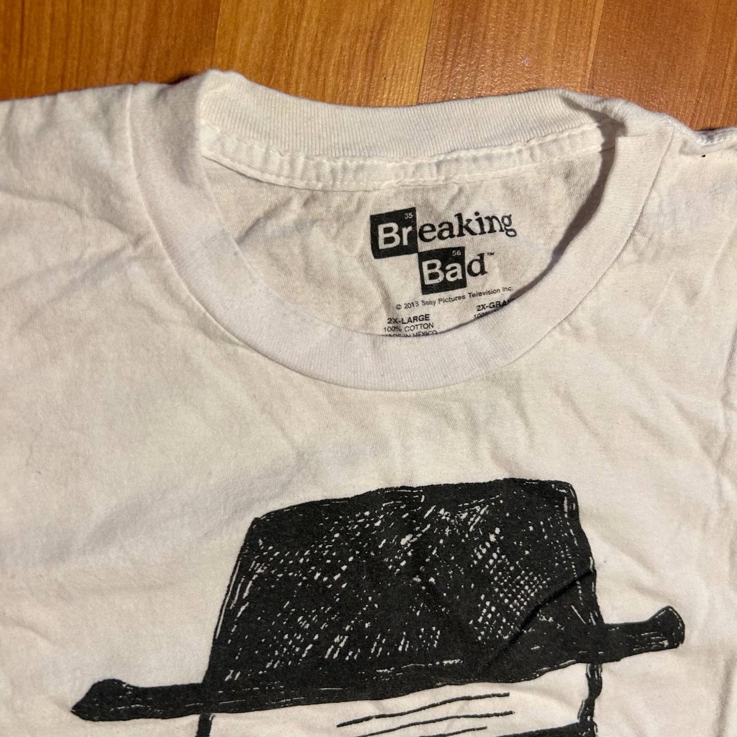 Sony Pictures Breaking Bad Walter White Tshirt - Large - 22" x 29"