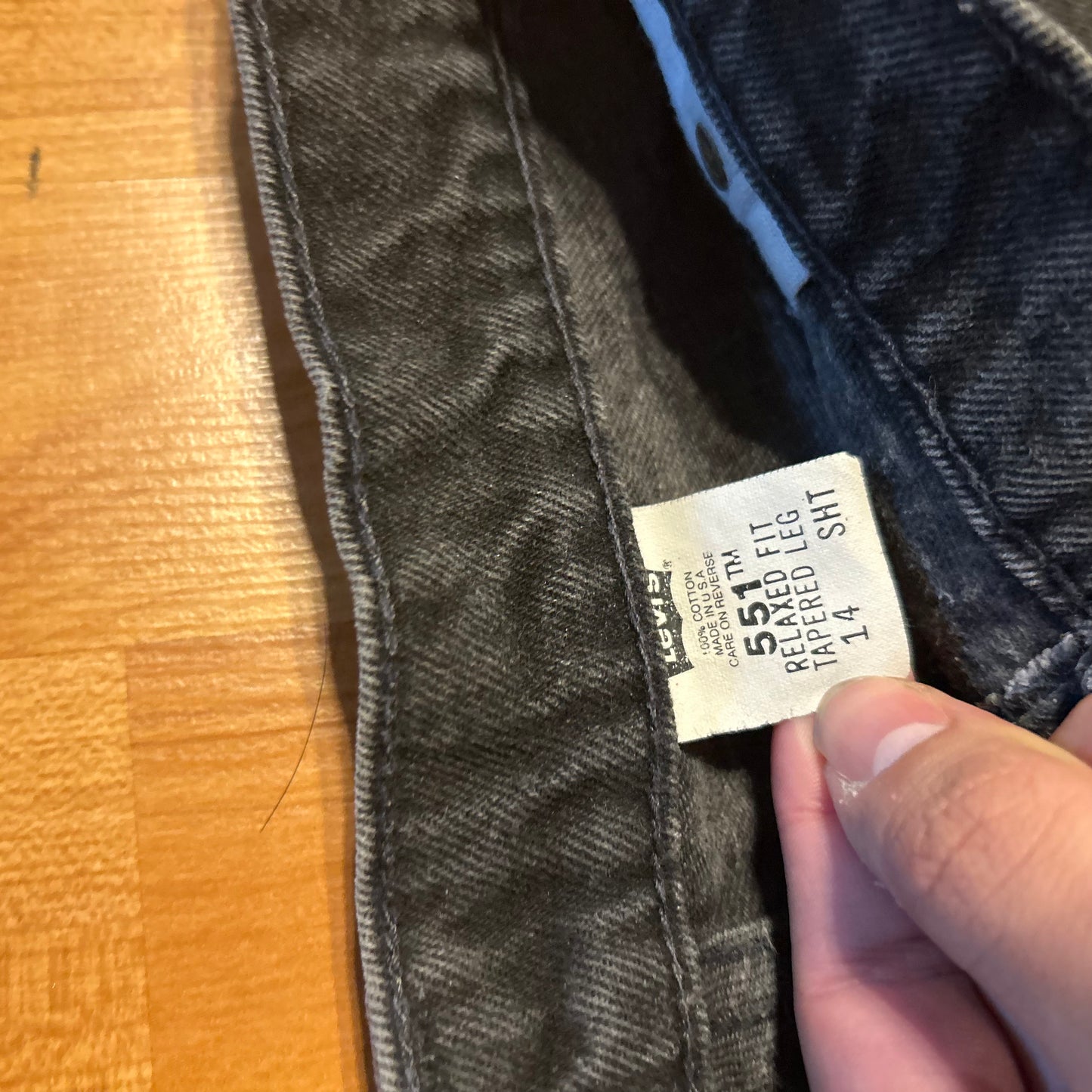 90's Levi 551 Denim Jeans - Tagged 14 SHT - 32" x 28"
