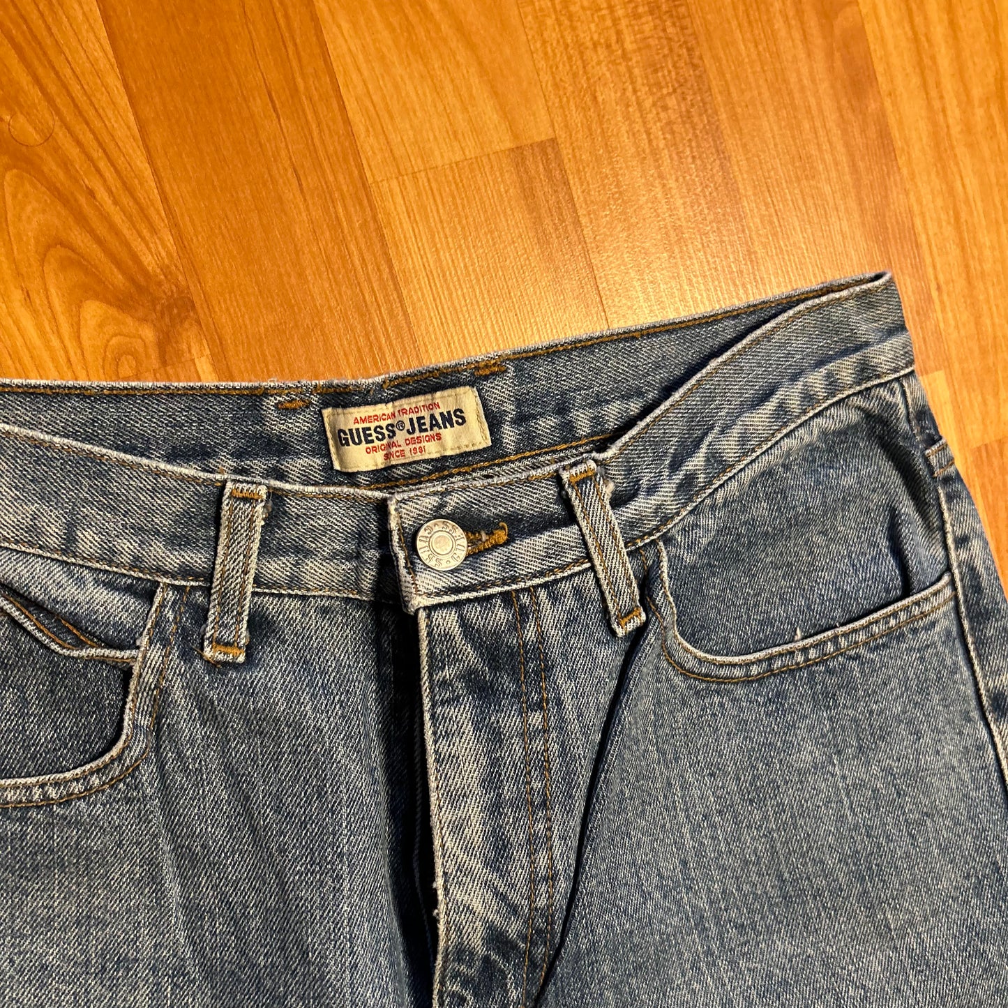 90's Guess Denim Jeans - 31" x 28.5"