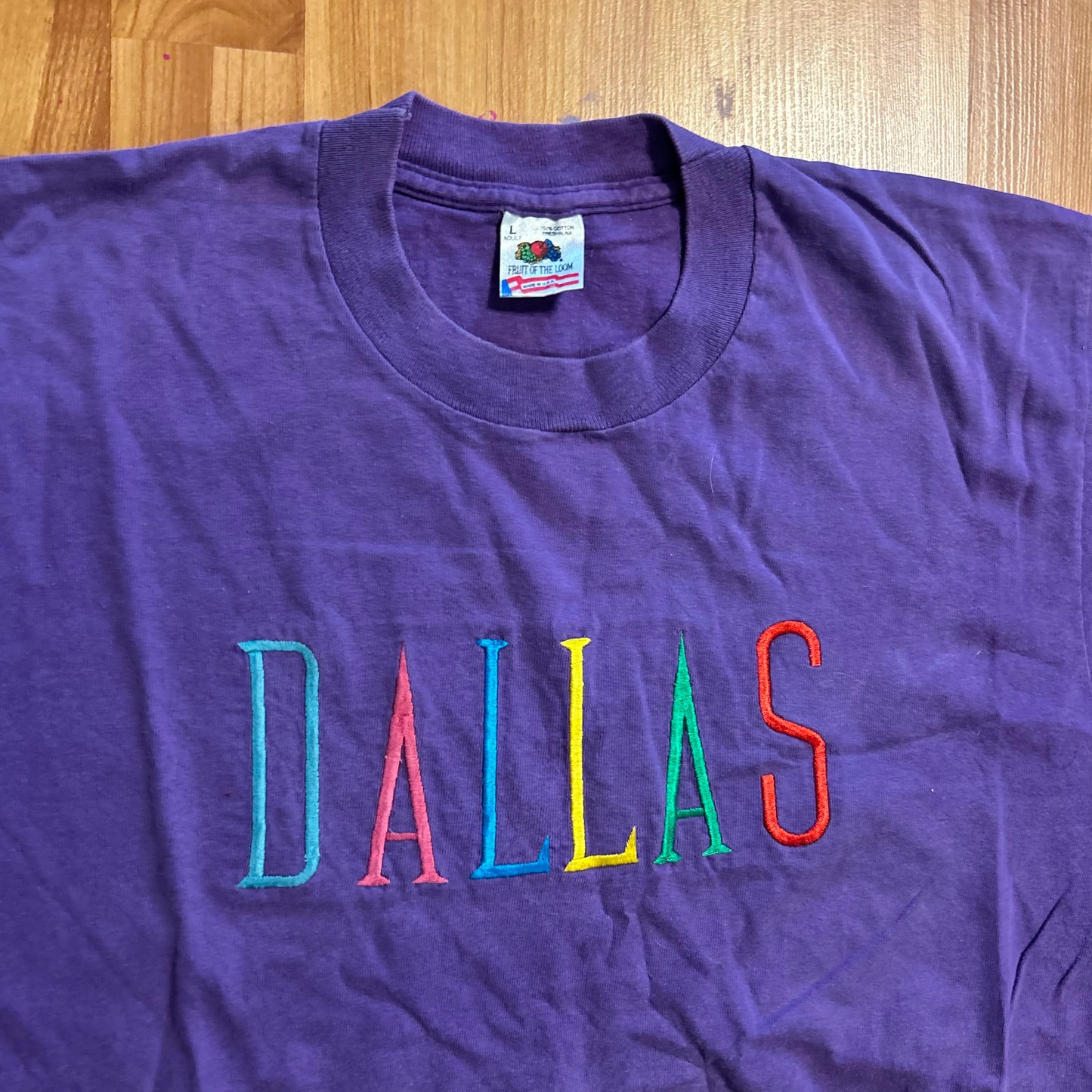 90's FOTL Dallas Embroidered Purple Tshirt - Medium - 20.5" x 29"