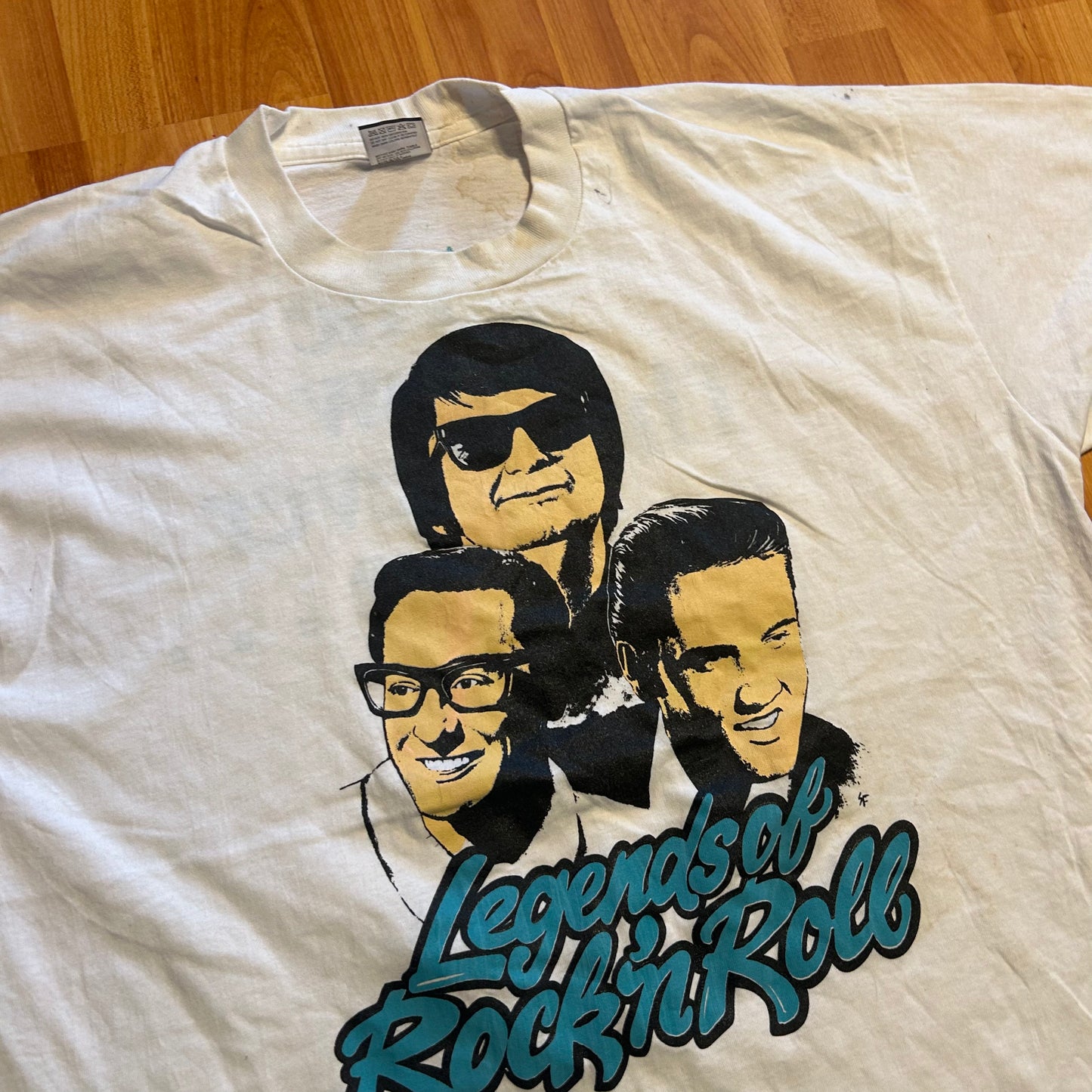 90’s FOTL Best Legends of Rock n Roll White Tshirt - Large - 23" x 29"