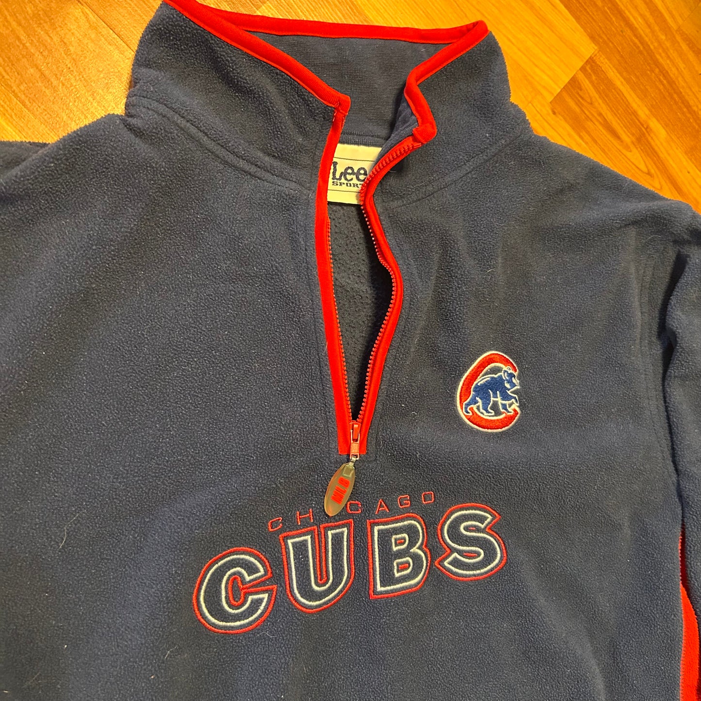 Lee Sport Chicago Cubs MLB Quarter Zip Up Sweatshirt - Large - 23" x 27.5"