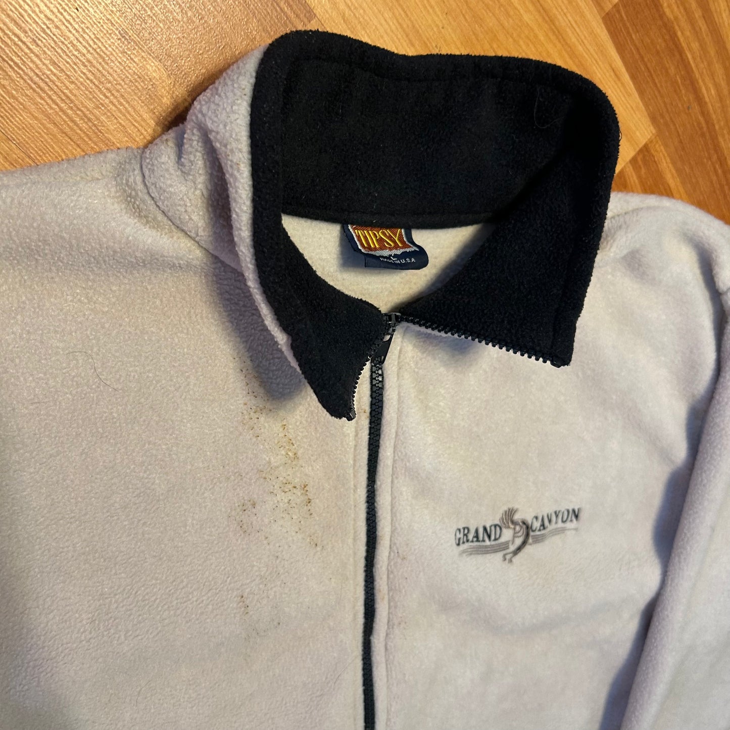 Grand Canyon Cream Zip Up Fleece Sweatshirt - Large - 23" x 28"