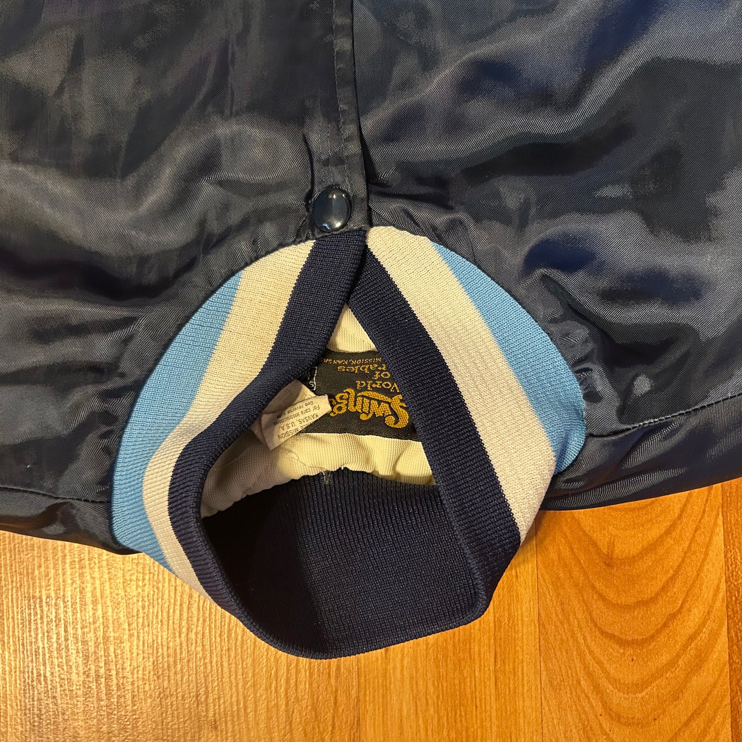 80's Swingster World of Wearables Navy Blue Bomber Jacket - Large - 22" x 21.5"