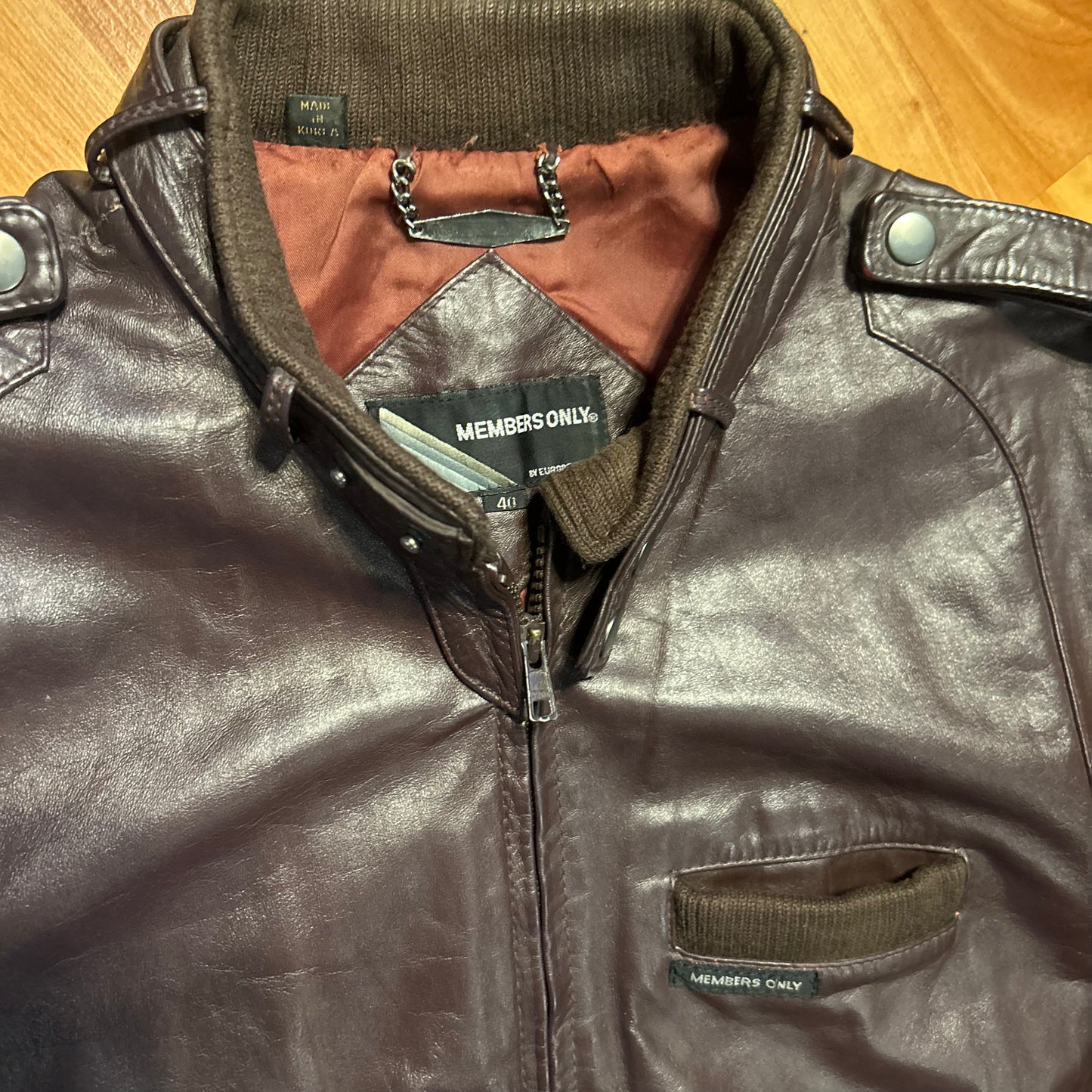 Members Only Brown Leather Zip Up Jacket - Medium - 21" x 25.5"