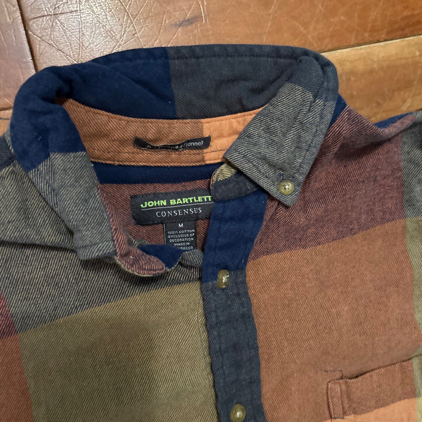 John Bartlett Blue Orange Tan Cotton Button Down Flannel Shirt - Medium - 21" x 29"