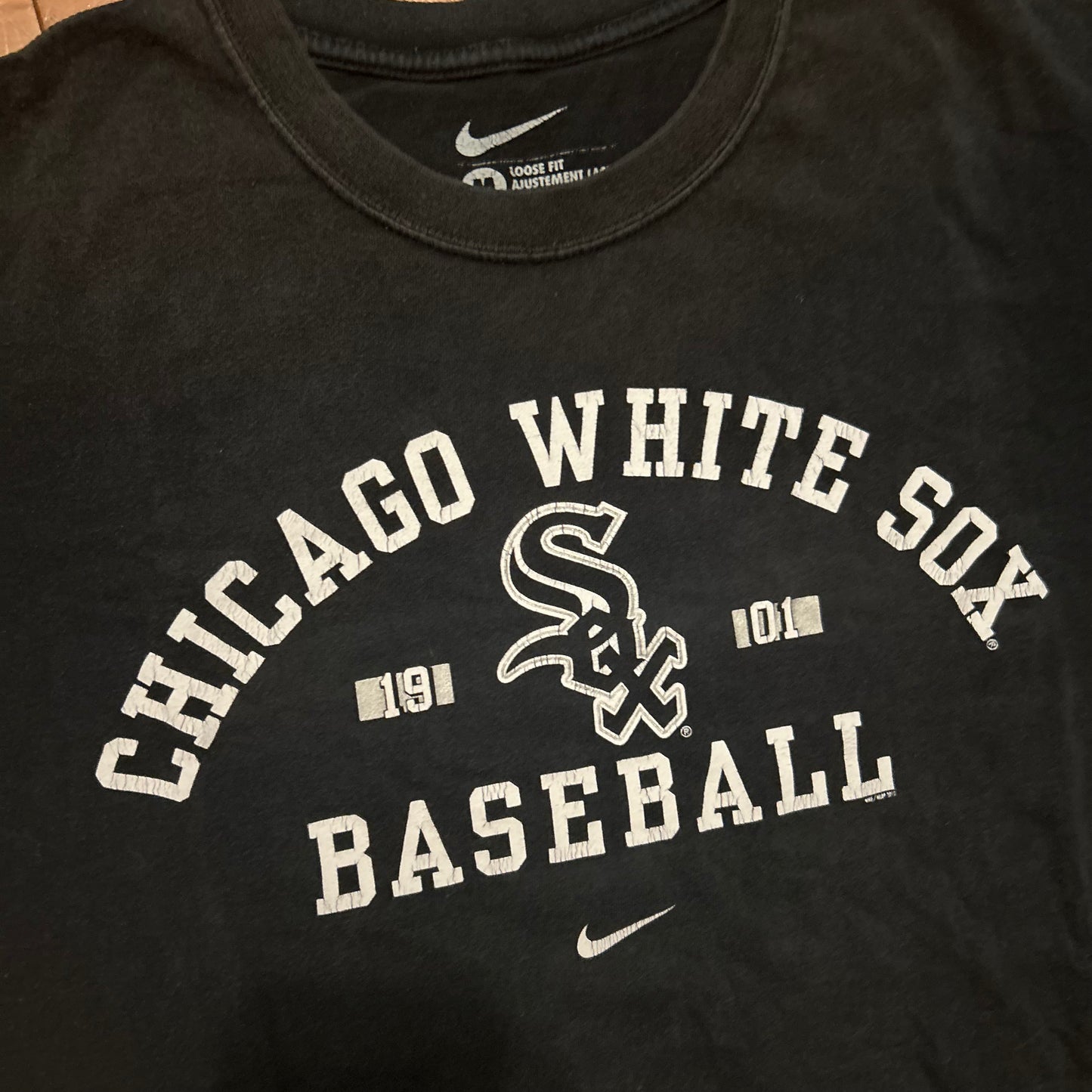 Nike Chicago White Sox Baseball MLB Black Tshirt - Large - 22" x 27"