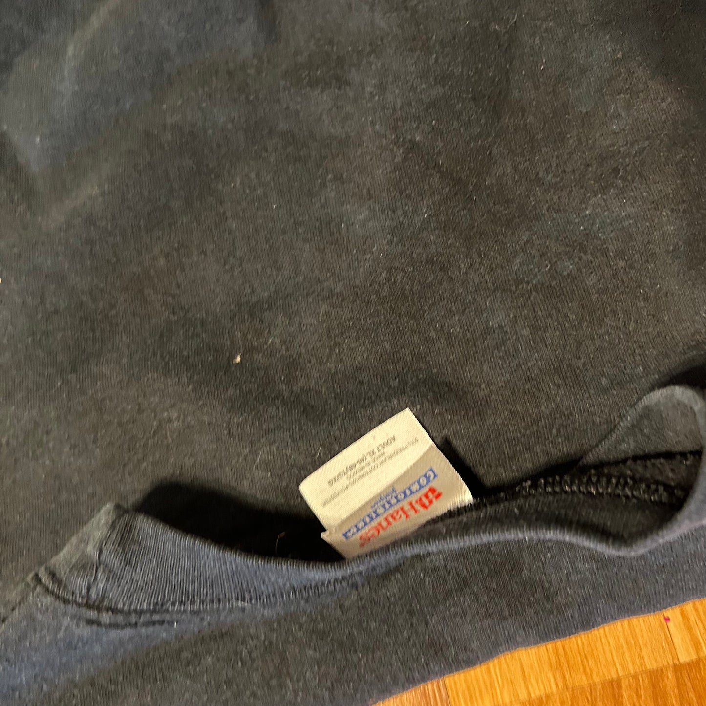 Hanes Black Blank Crewneck Sweatshirt - XLarge - 25" x 26"