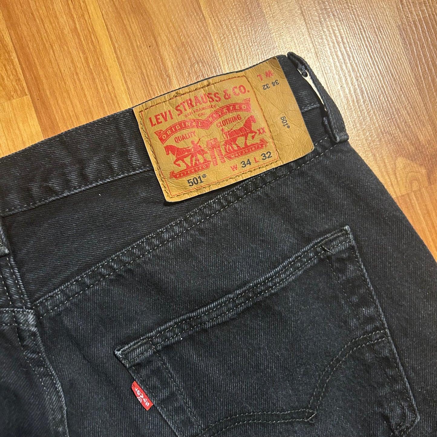 Levi 501 Black Denim Jeans - 34" x 31"