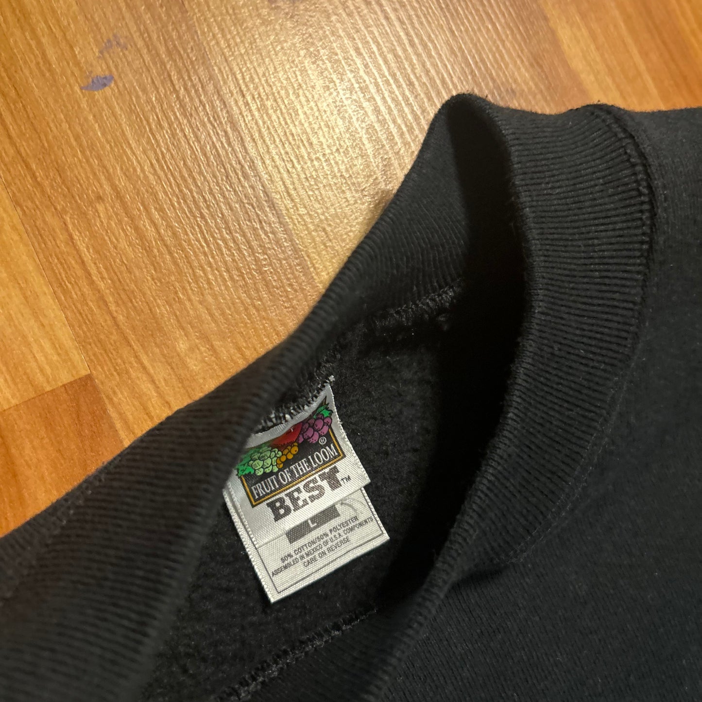 FOTL Black Mobil Oil Crewneck Sweatshirt - Large - 23.5" x 27"