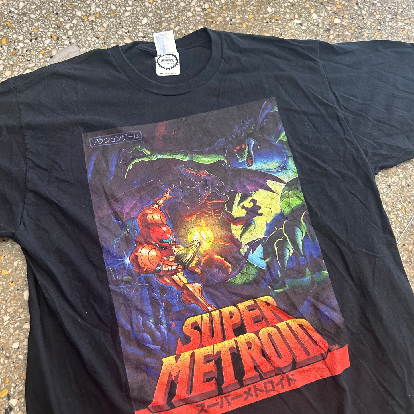 Nintendo Super Metroid Black Tshirt - Large - 22" x 25"