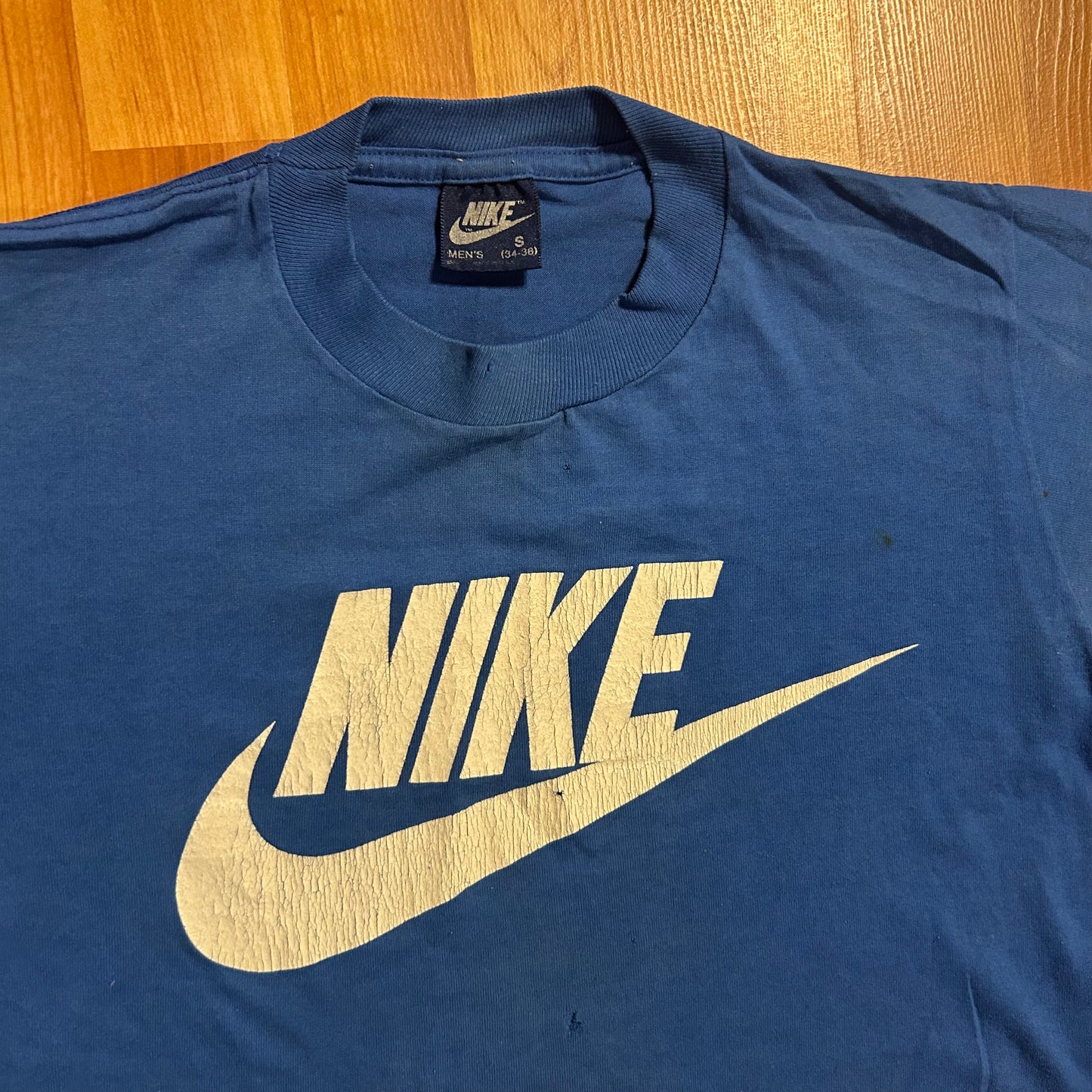 80's Nike Cropped Blue Logo Tshirt - XSmall - 17" x 16"