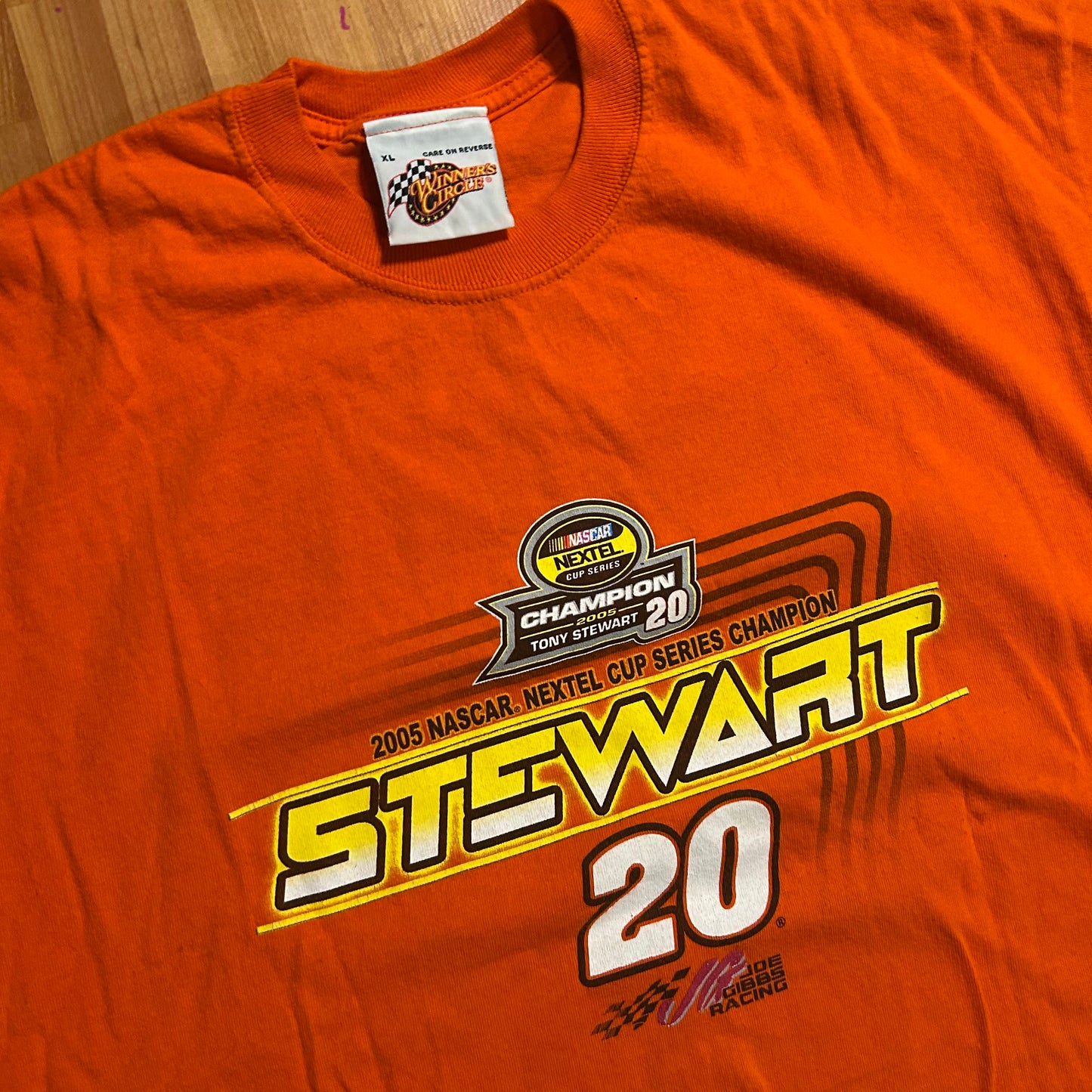 Winner’s Circle NASCAR Tony Stewart 20 Home Depot Orange Tshirt - Large - 22.5" x 27"