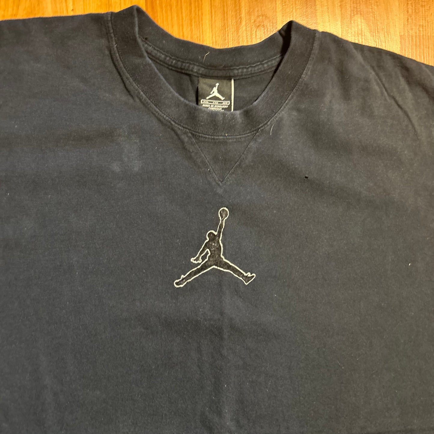 Air Jordan Black Logo Tshirt - XLarge - 27" x 31"