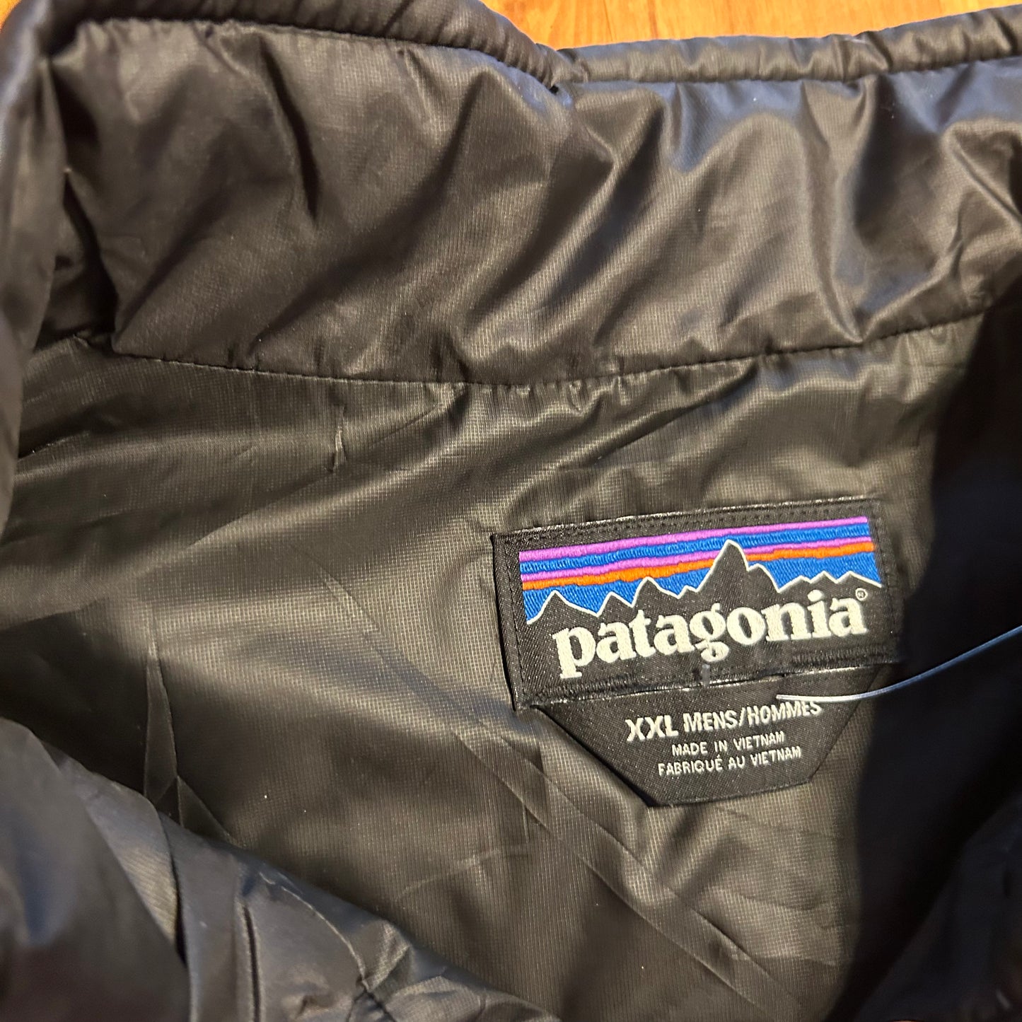 Patagonia Phartagonia Hertz Black Puffer Zip Up Vest - XLarge - 26" x 30"