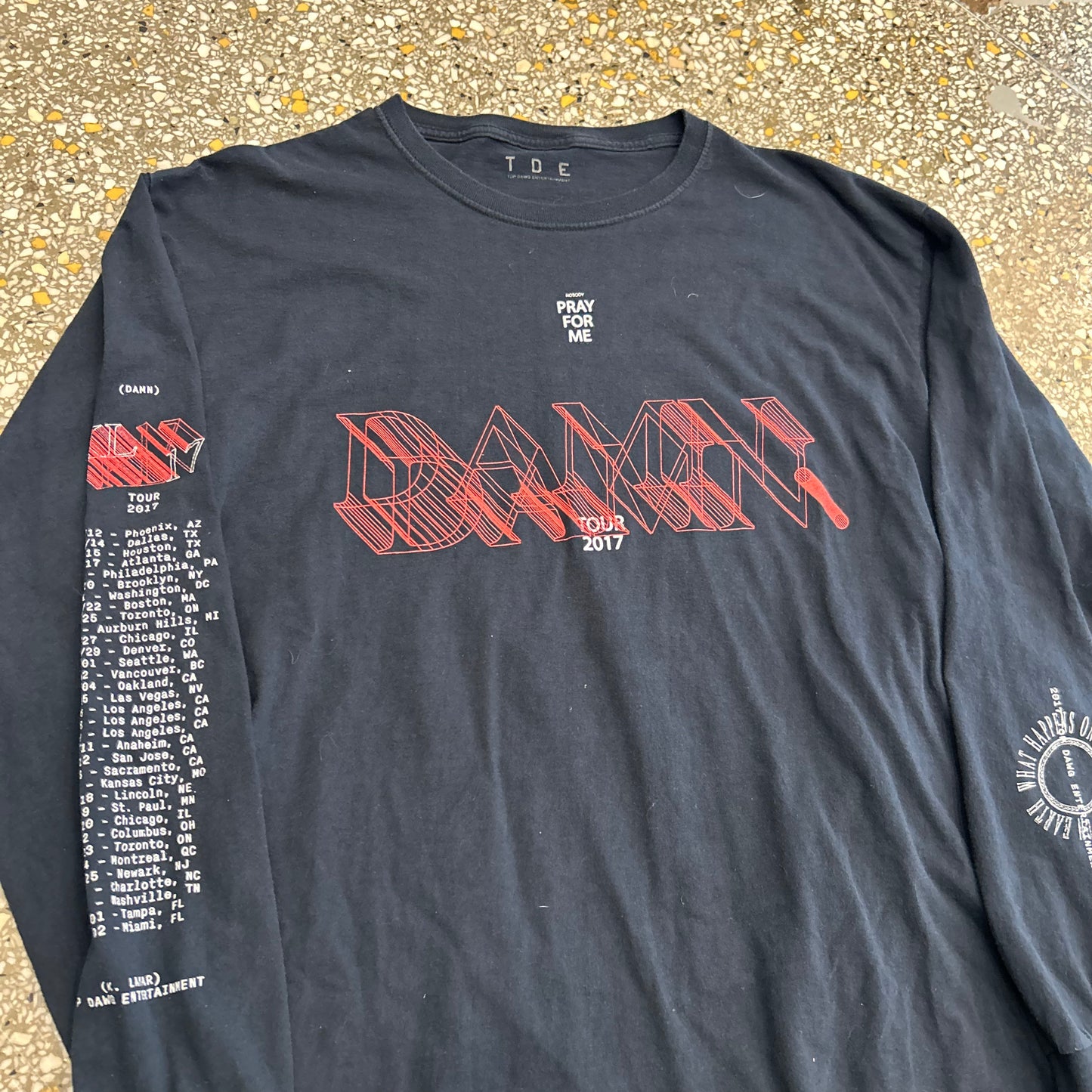 Kendrick Lamar Damn Tour 2017 Black Longsleeve Shirt - Medium - 20" x 28"