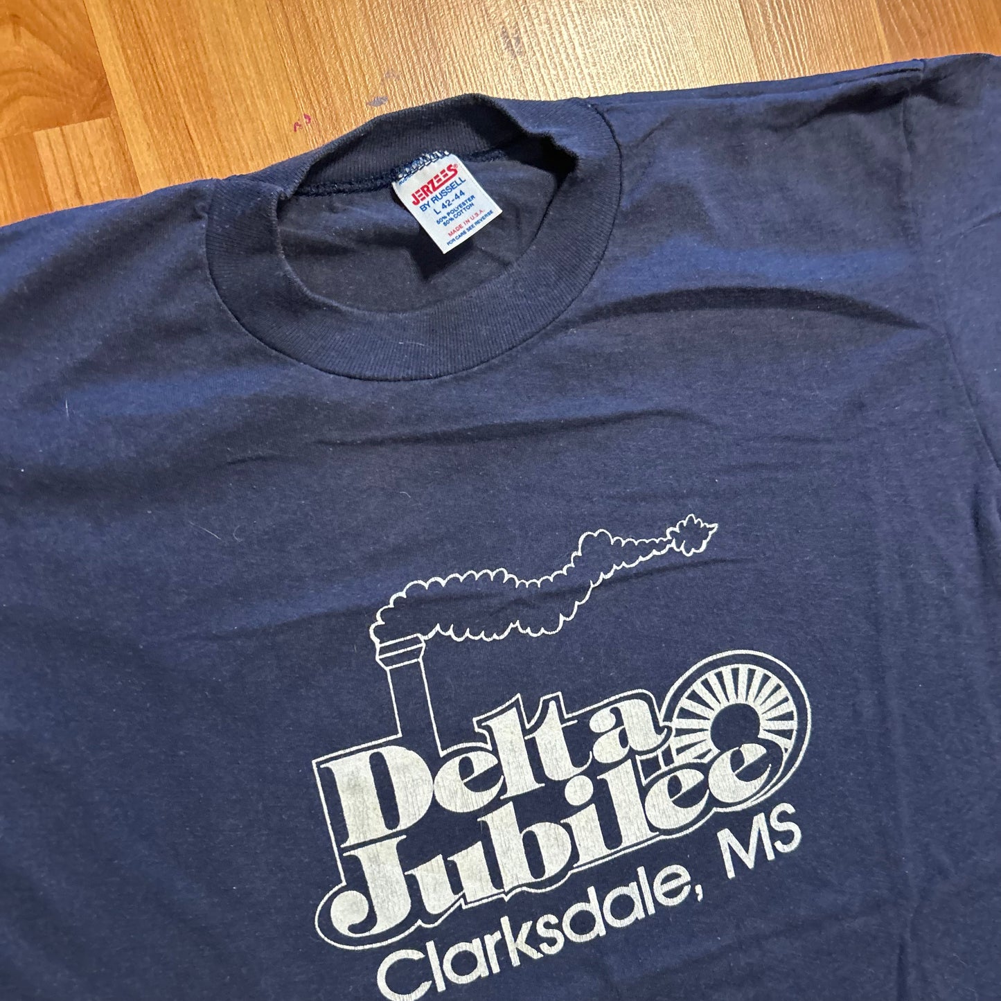 80's Jerzees Russell Delta Jubilee Mississippi Navy Blue Tshirt - Medium - 20" x 27"