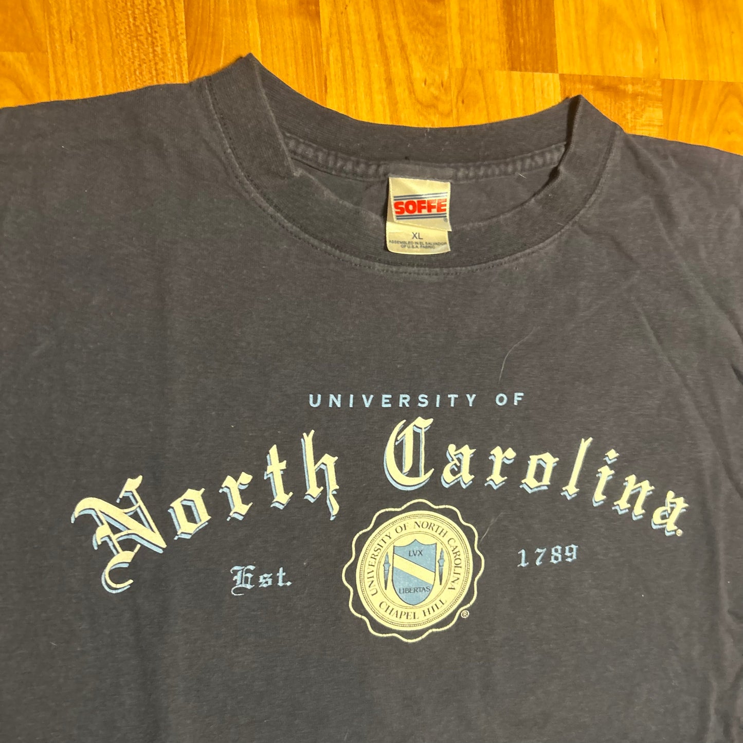 Soffee University North Carolina UNC Navy Blue Cotton College Tshirt - Boxy XLarge - 25” x 26”