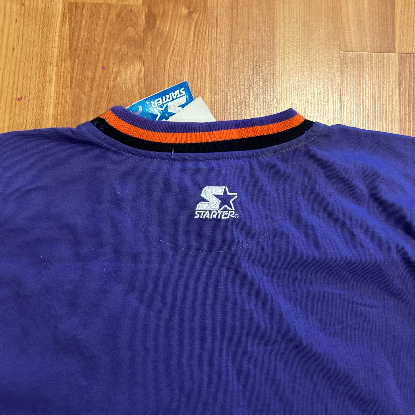 90's Starter NBA Phoenix Suns NWT DS White Purple Tshirt - Large - 22" x 28"