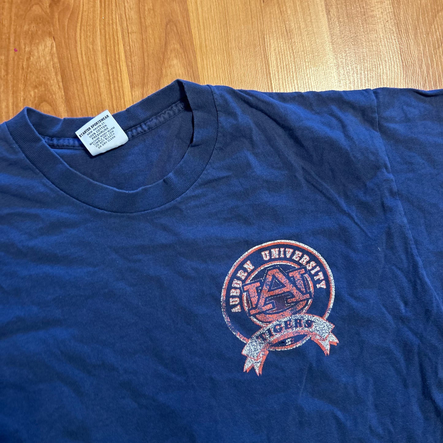90's Starter Auburn Tigers College University Navy Tshirt - Large - 22" x 27"