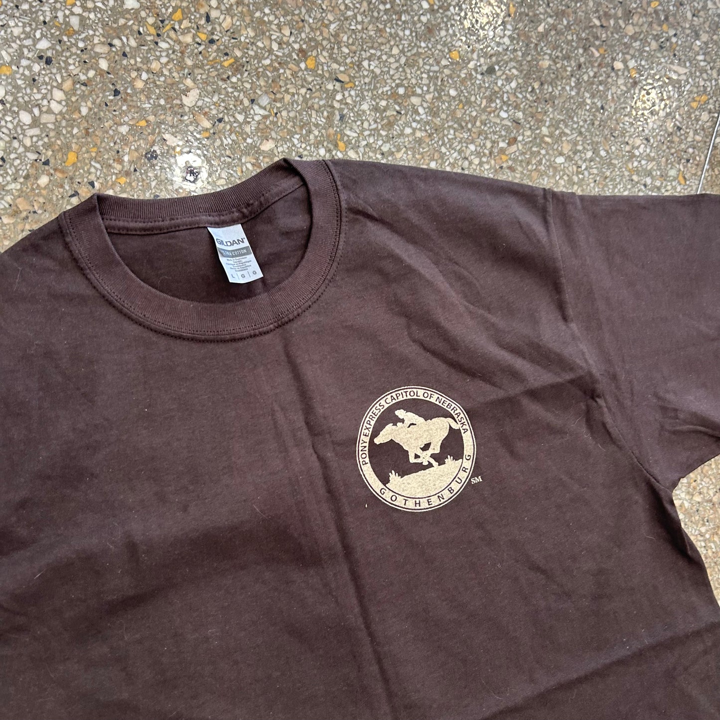 Pony Express Brown Tshirt - Medium - 21" x 29"