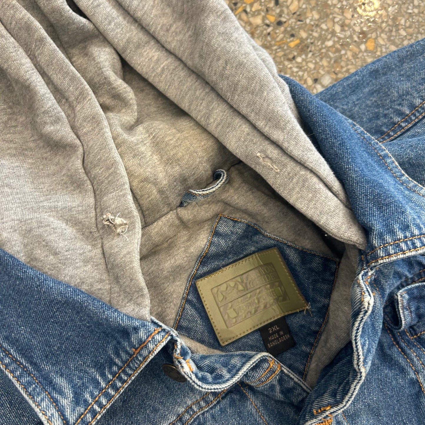 Canyon Guide Denim Button Up Hooded Jacket - XLarge - 28" x 27"