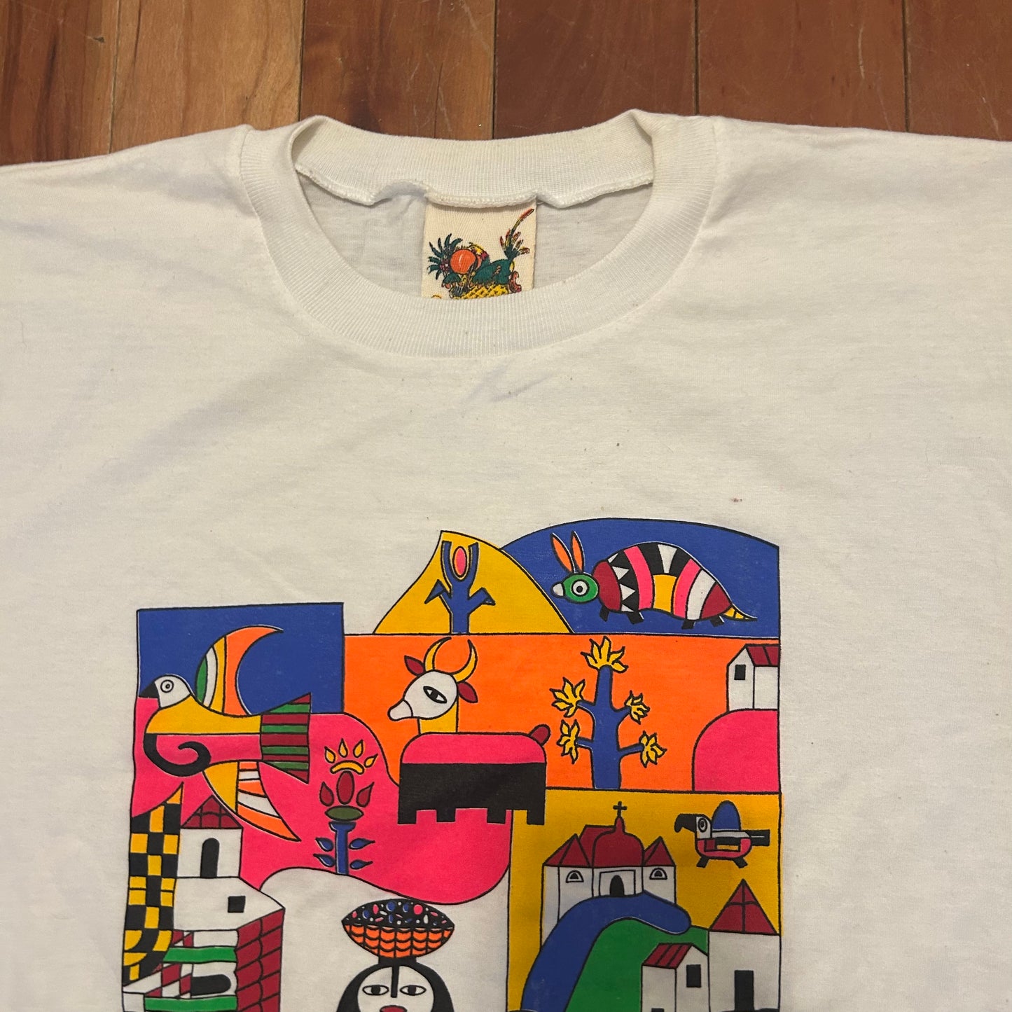 80/90's Cancun White Tshirt - Medium - 20" x 28"