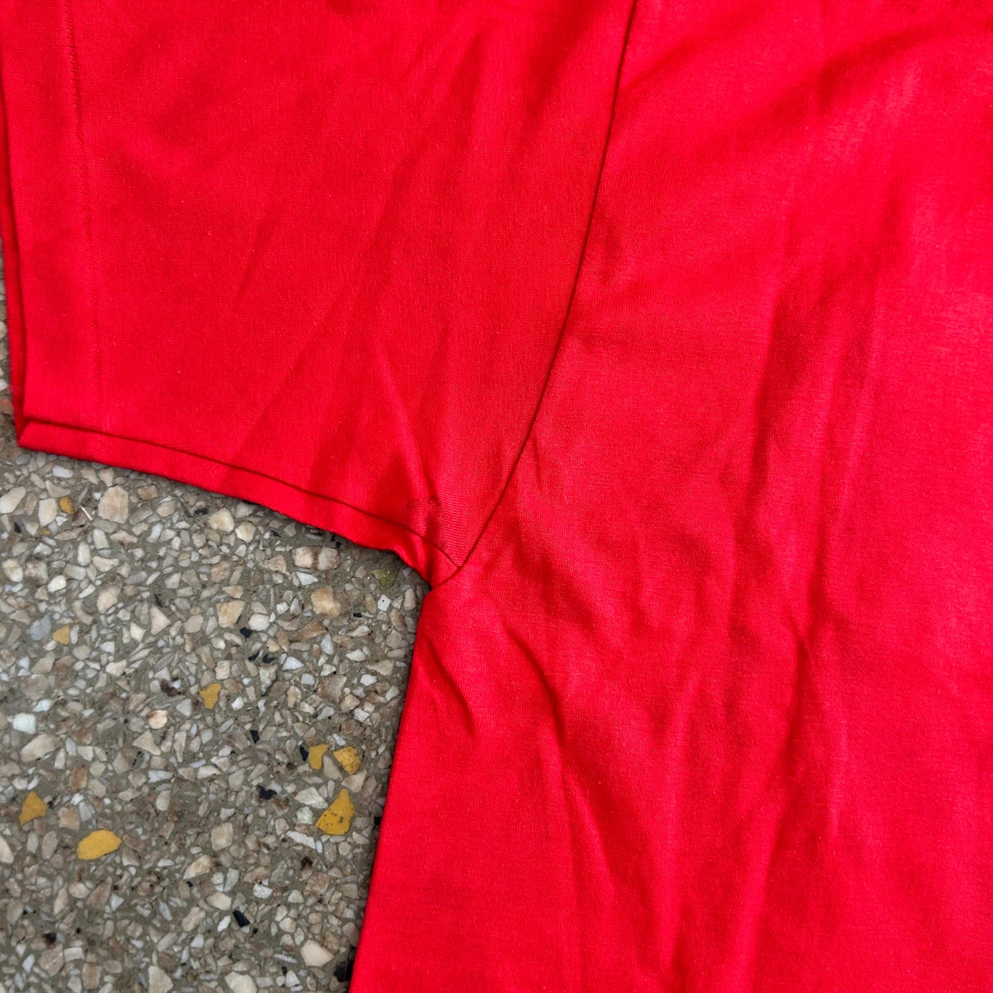 80/90's Hanes Fifty Fifty Charlie Martin Running Red Tshirt - Small - 18" x 29"