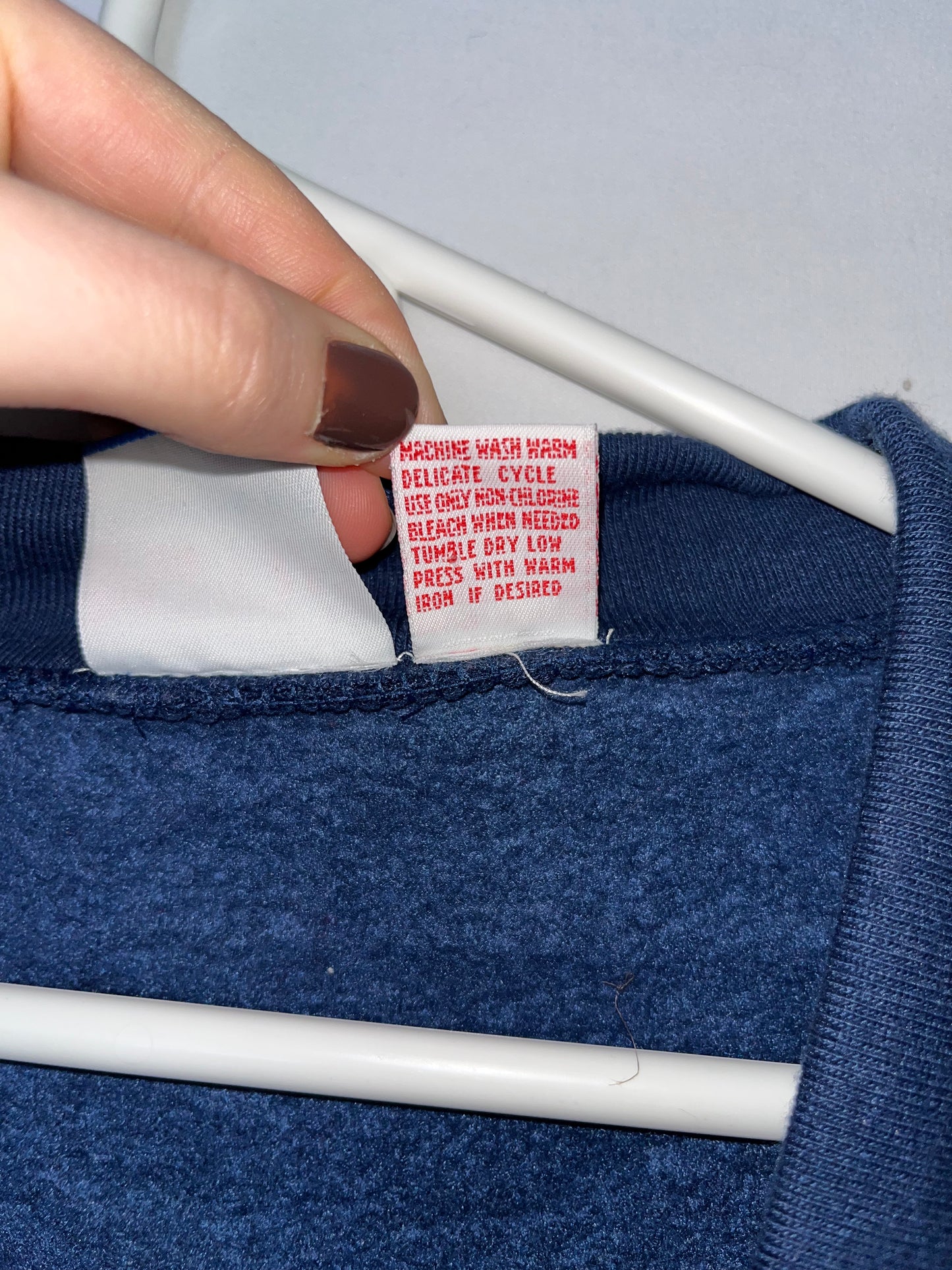 Sports Accent Cardigan - Medium - 21.5” x 30”