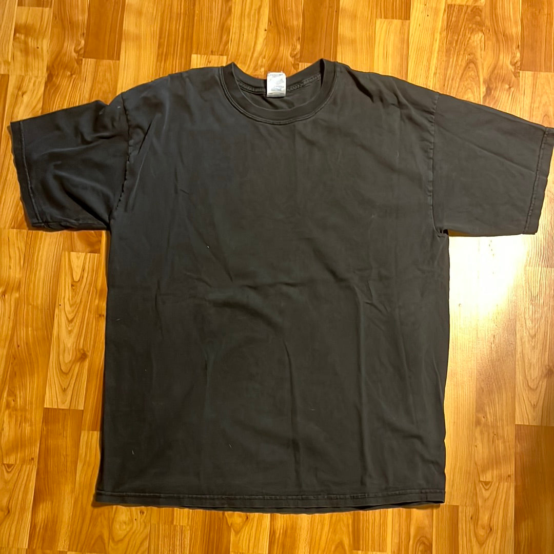 2005 Voted No Outhouse Lawyers Tshirt - 23.5” x 29.5”