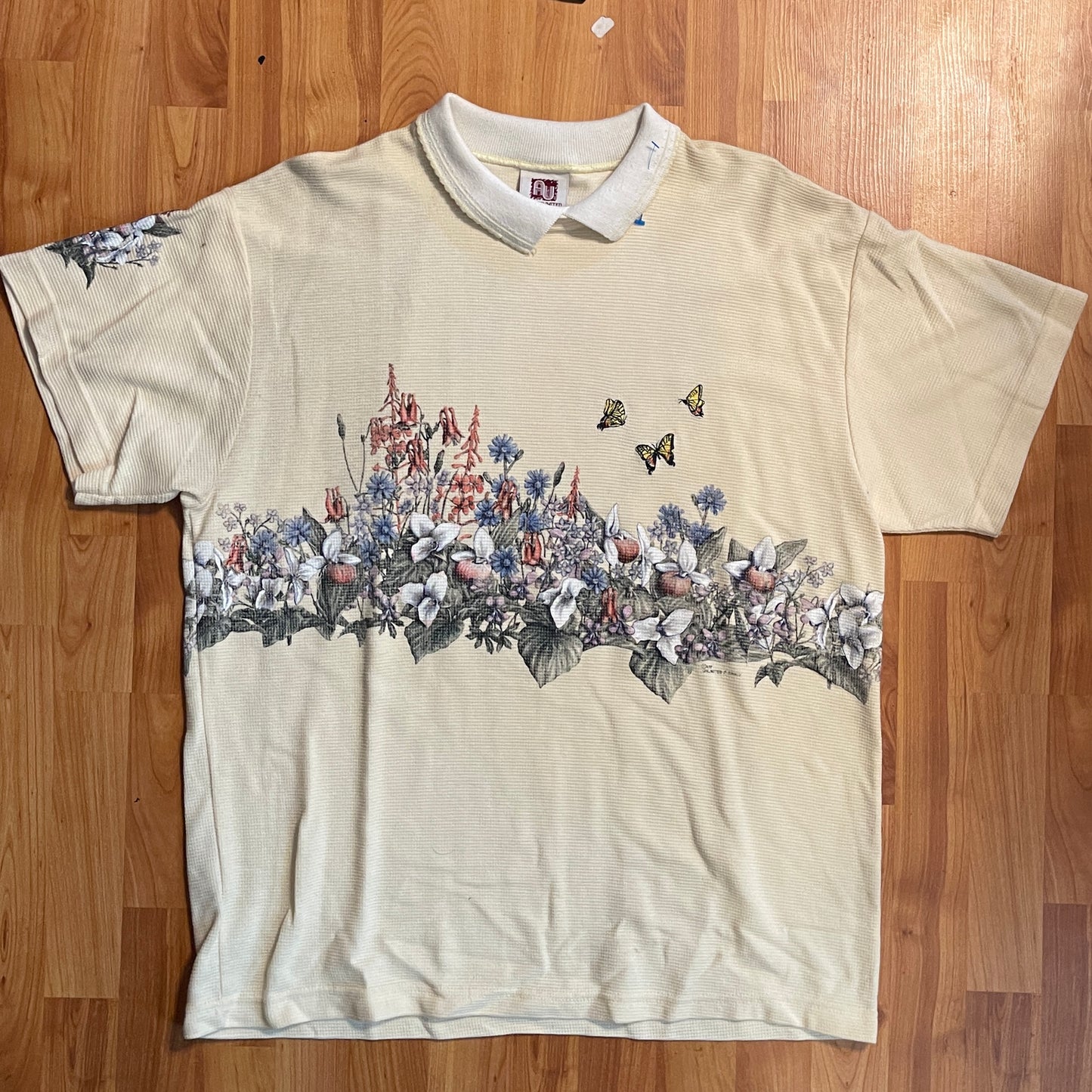 90s Art Unlimited Mariposa AOP Polo -23.5" x 28"