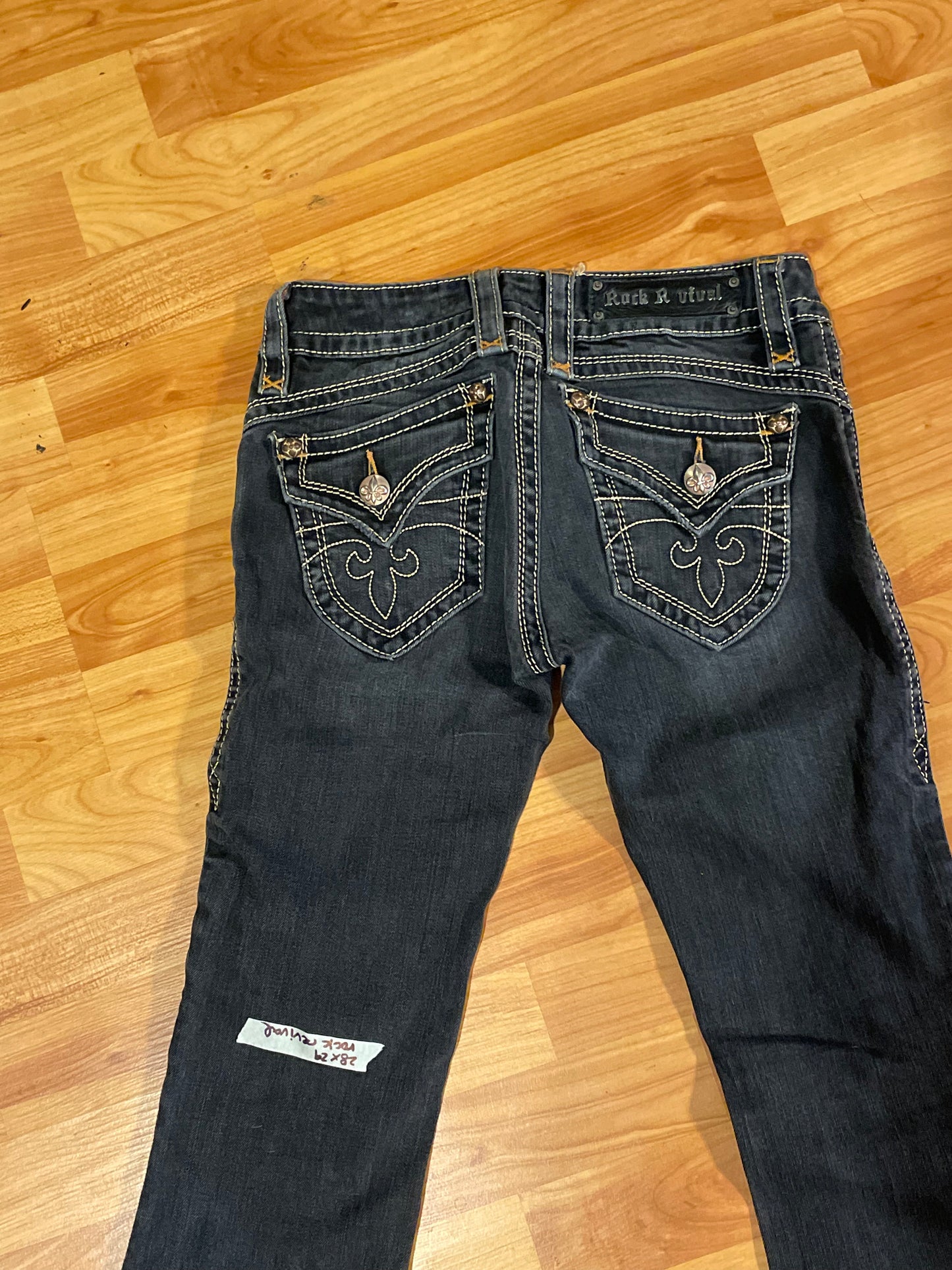 Rock Revival Jeans - 28” x 29”