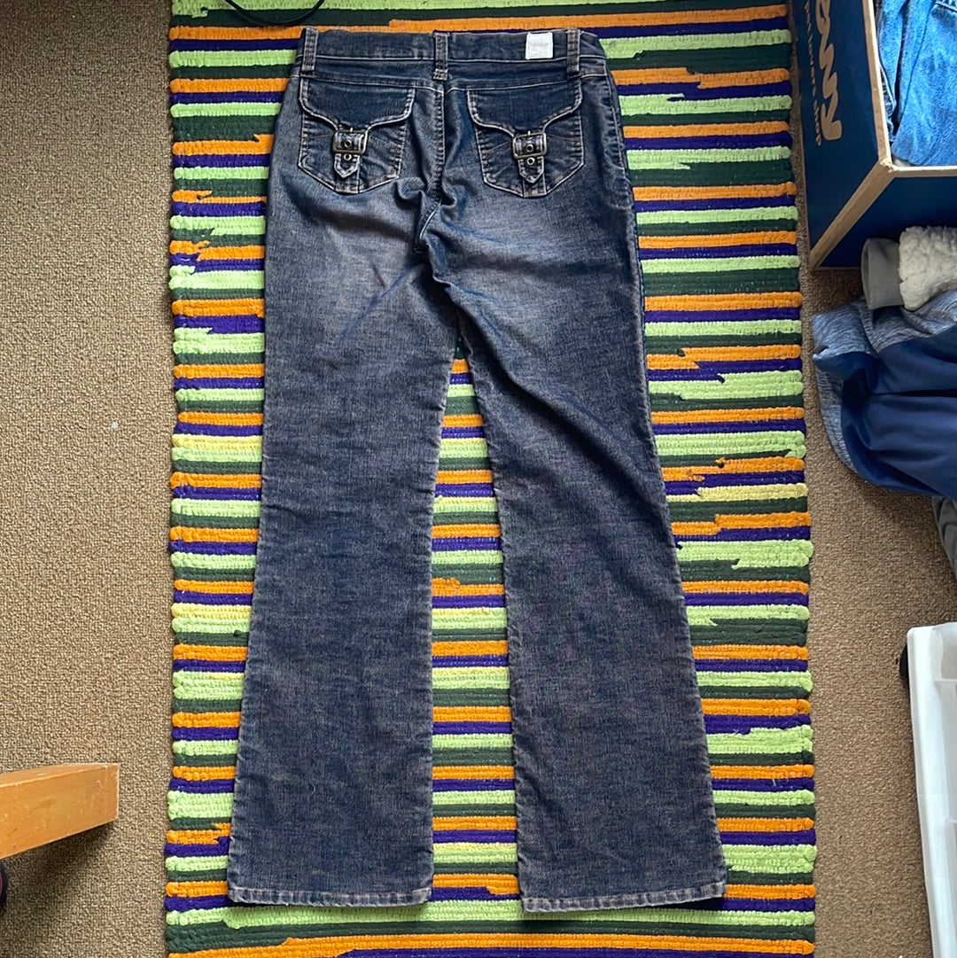 Vaqueros para botas de tiro bajo Bongo de 00's - 28" x 32"