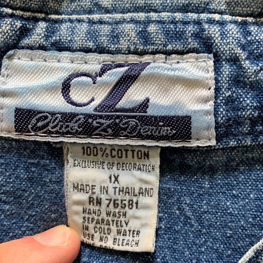 90's CZ Denim Shirt - Large - 22.5” x 30”