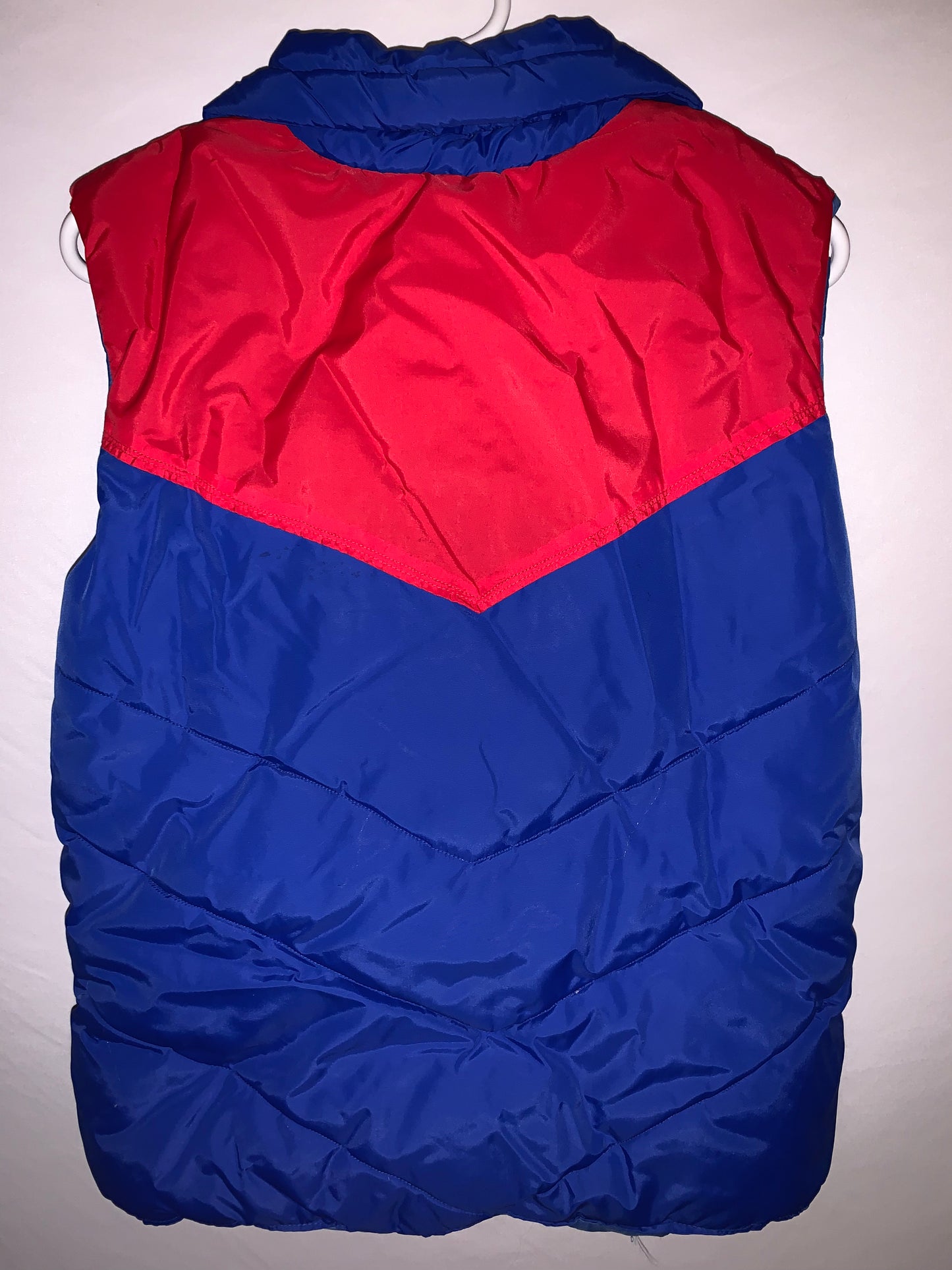 Puffa Vest - Small - 18” x 22”