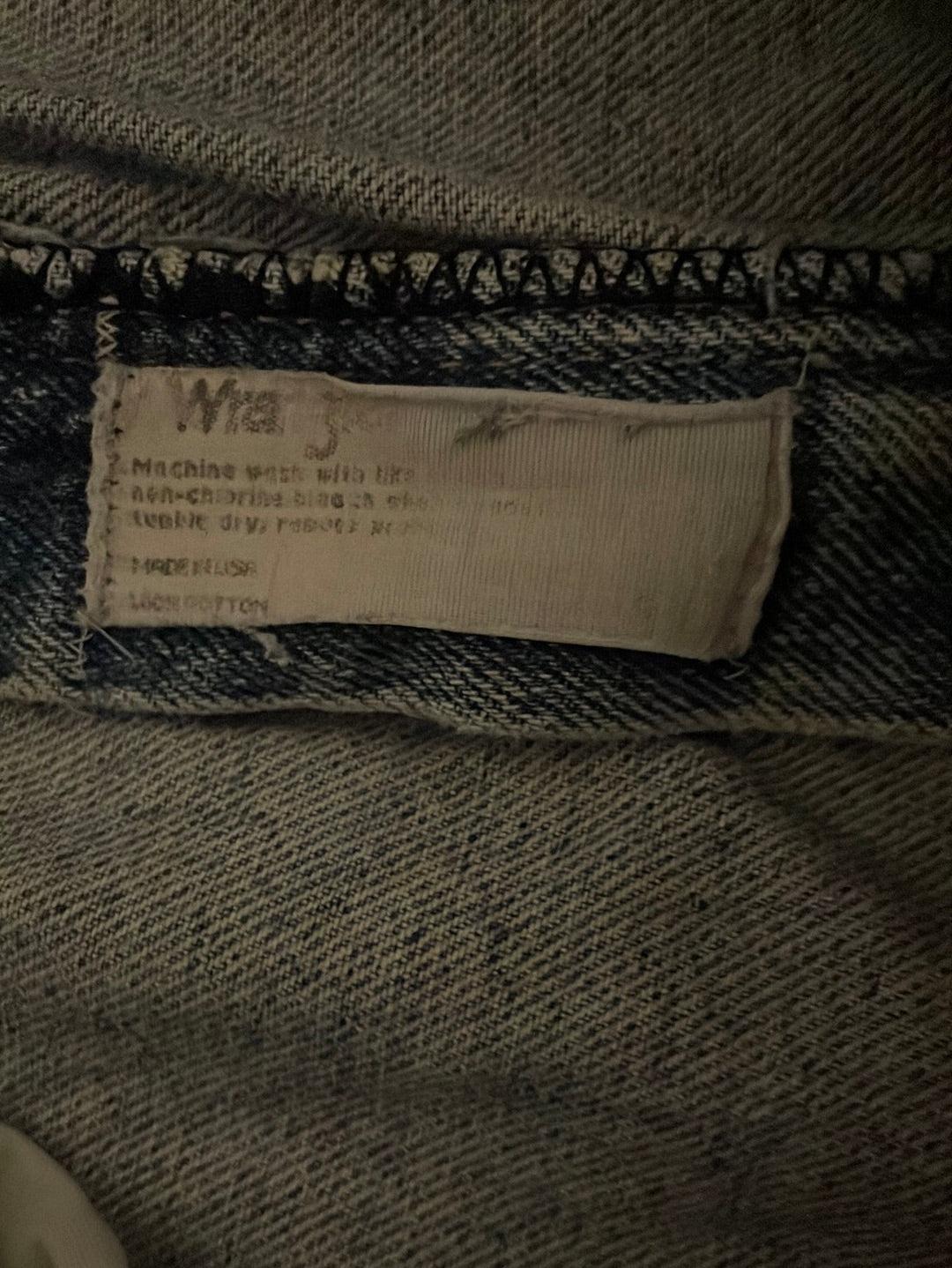 90's Wrangler Jeans - 36” x 34”